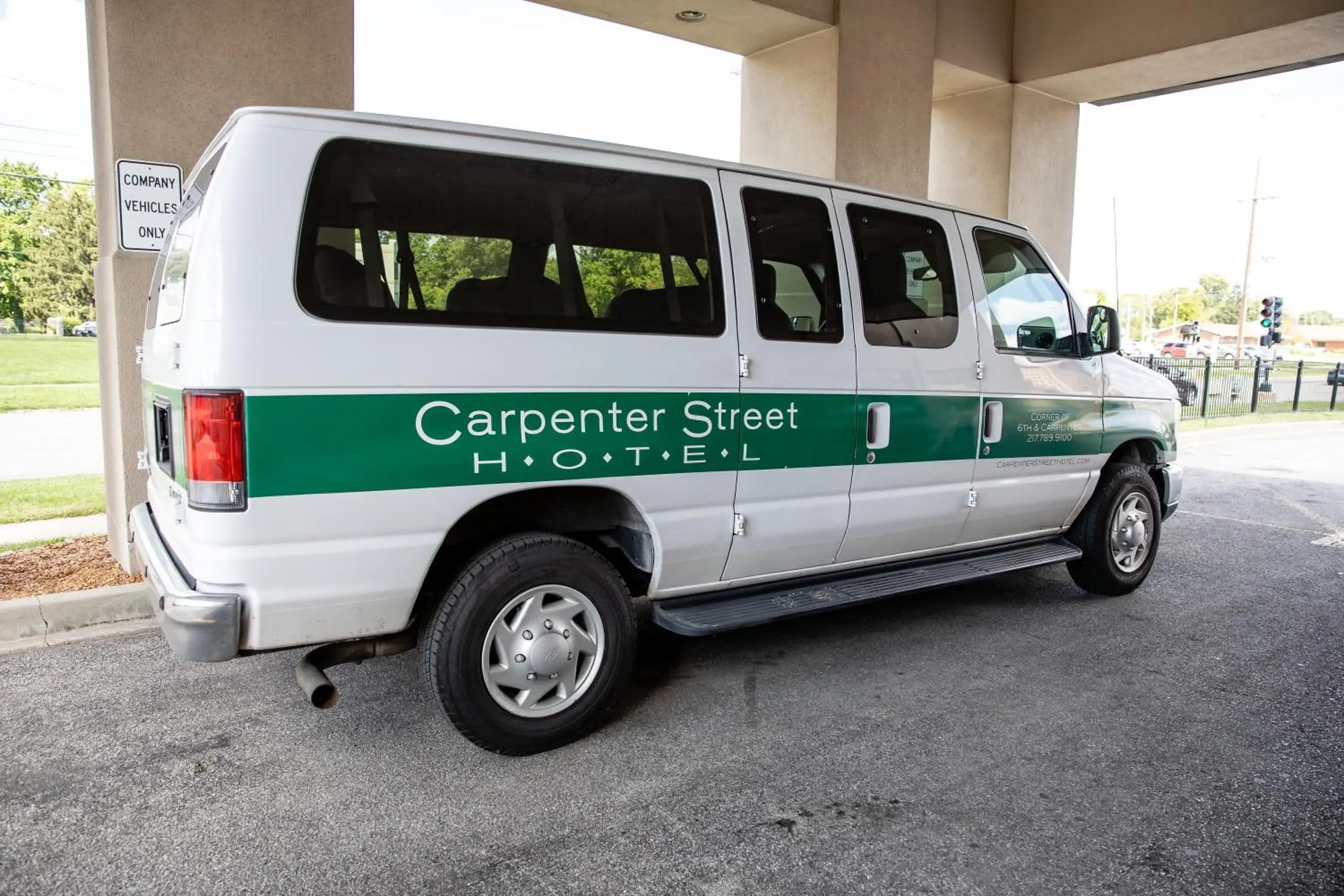Property building in Carpenter Street Hotel Property building in Carpenter Street Hotel