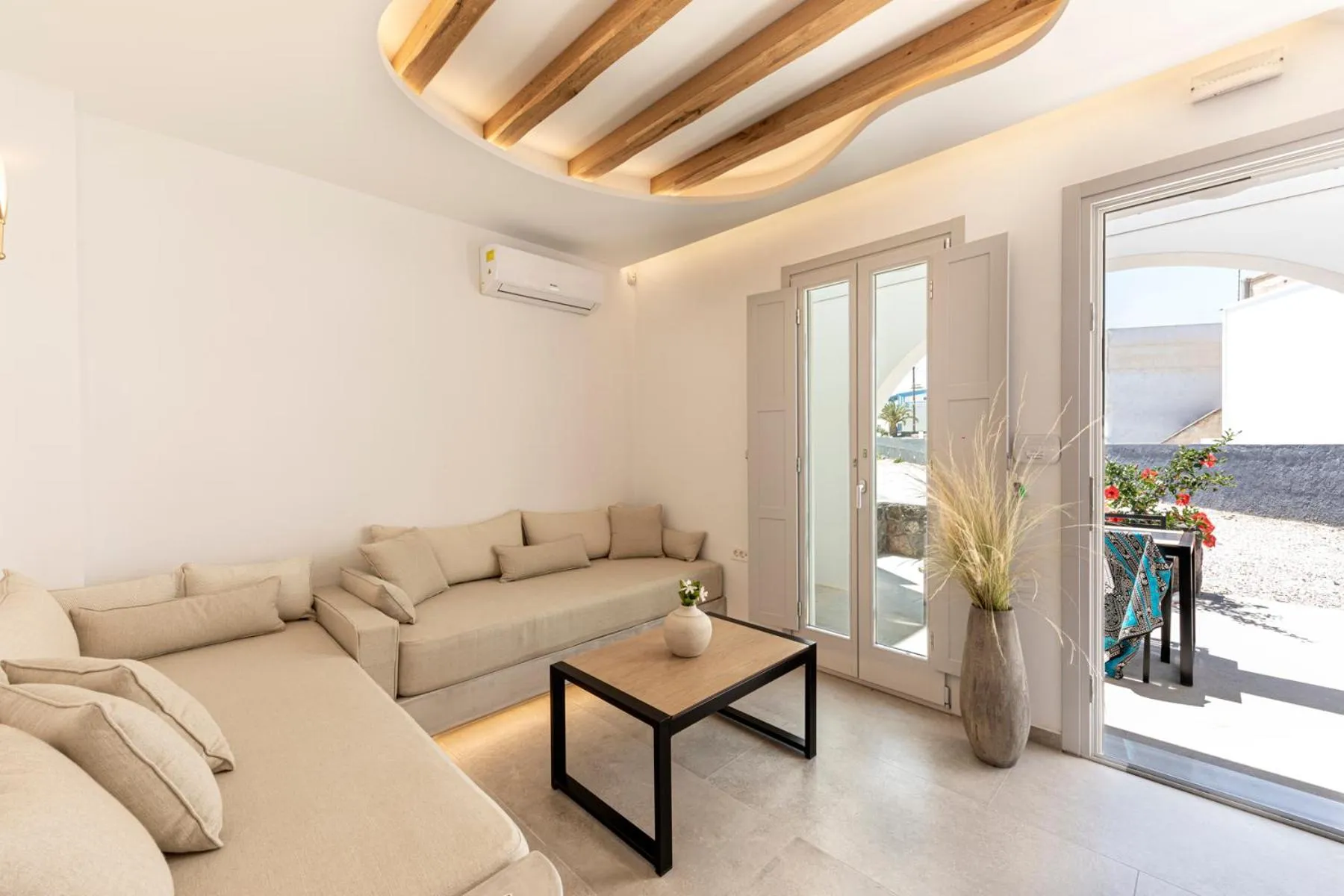 Property building in Alafropetra Luxury Suites