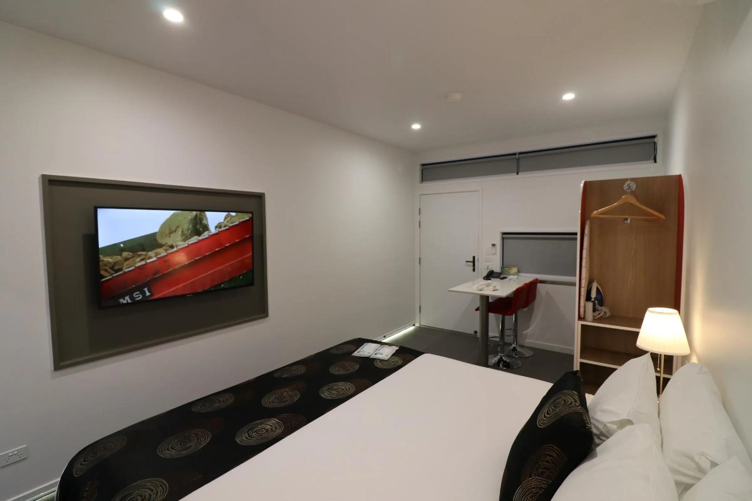 TV and multimedia, Bed in Room Motels Kingaroy