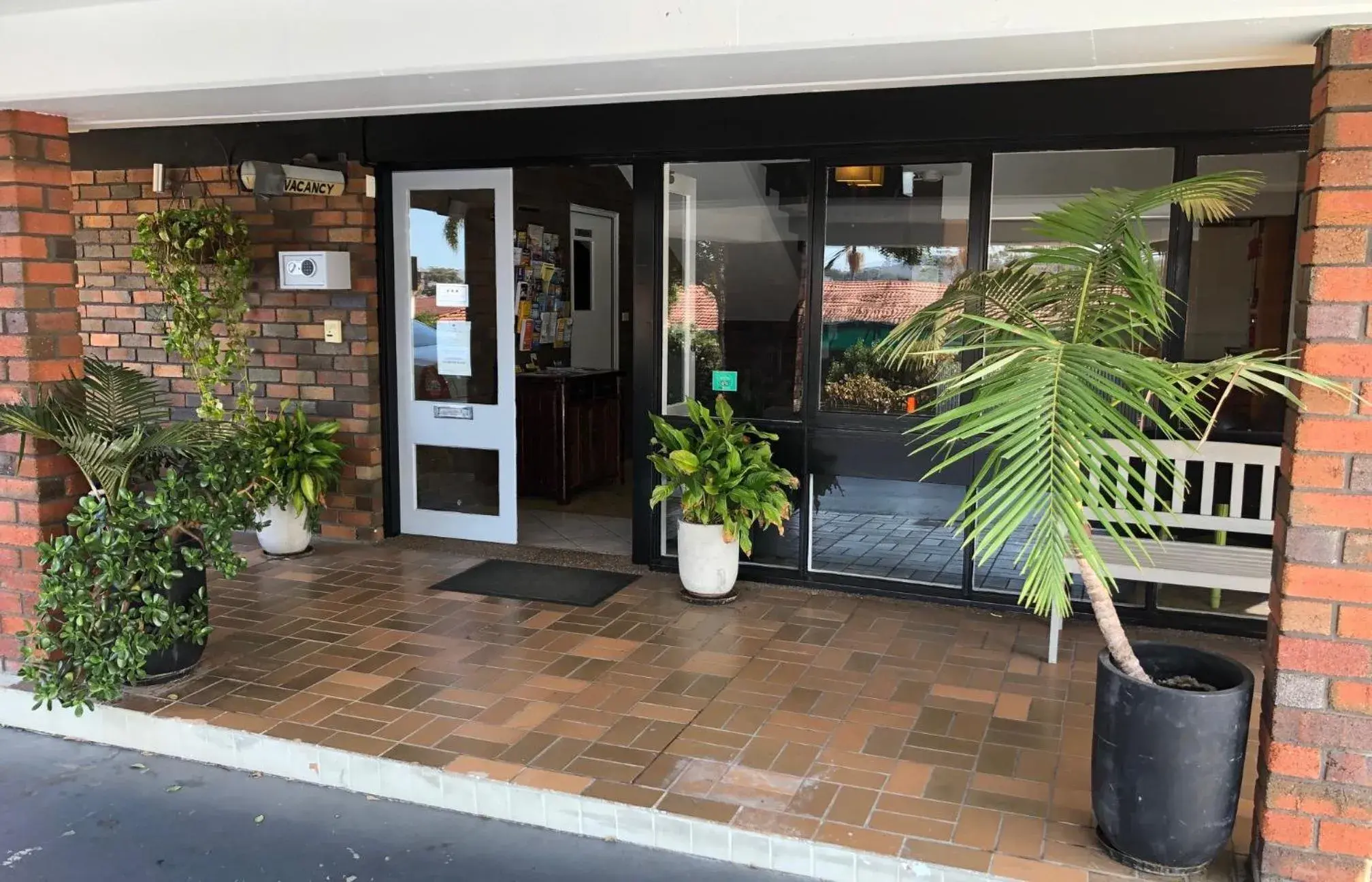 Facade/entrance in Matador Motor Inn Facade/entrance in Matador Motor Inn