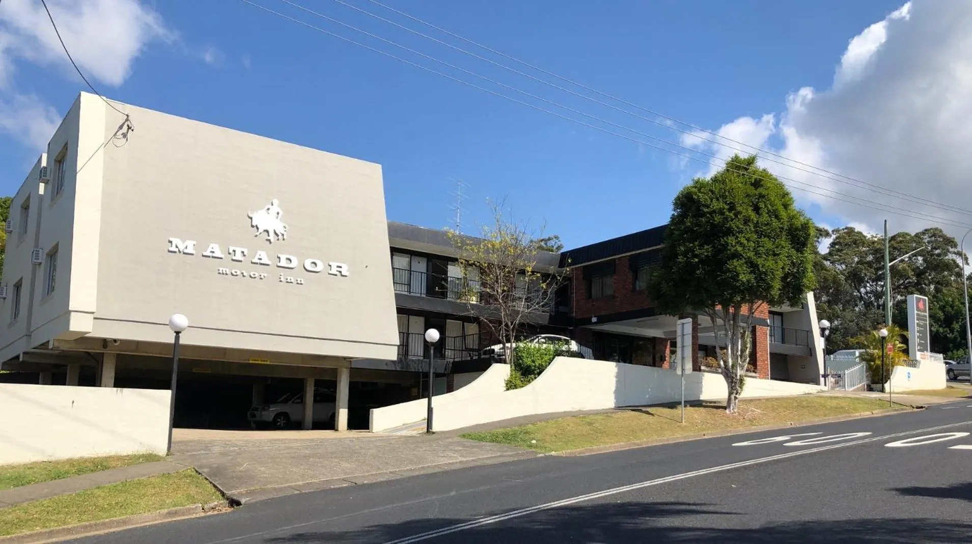 Property building in Matador Motor Inn