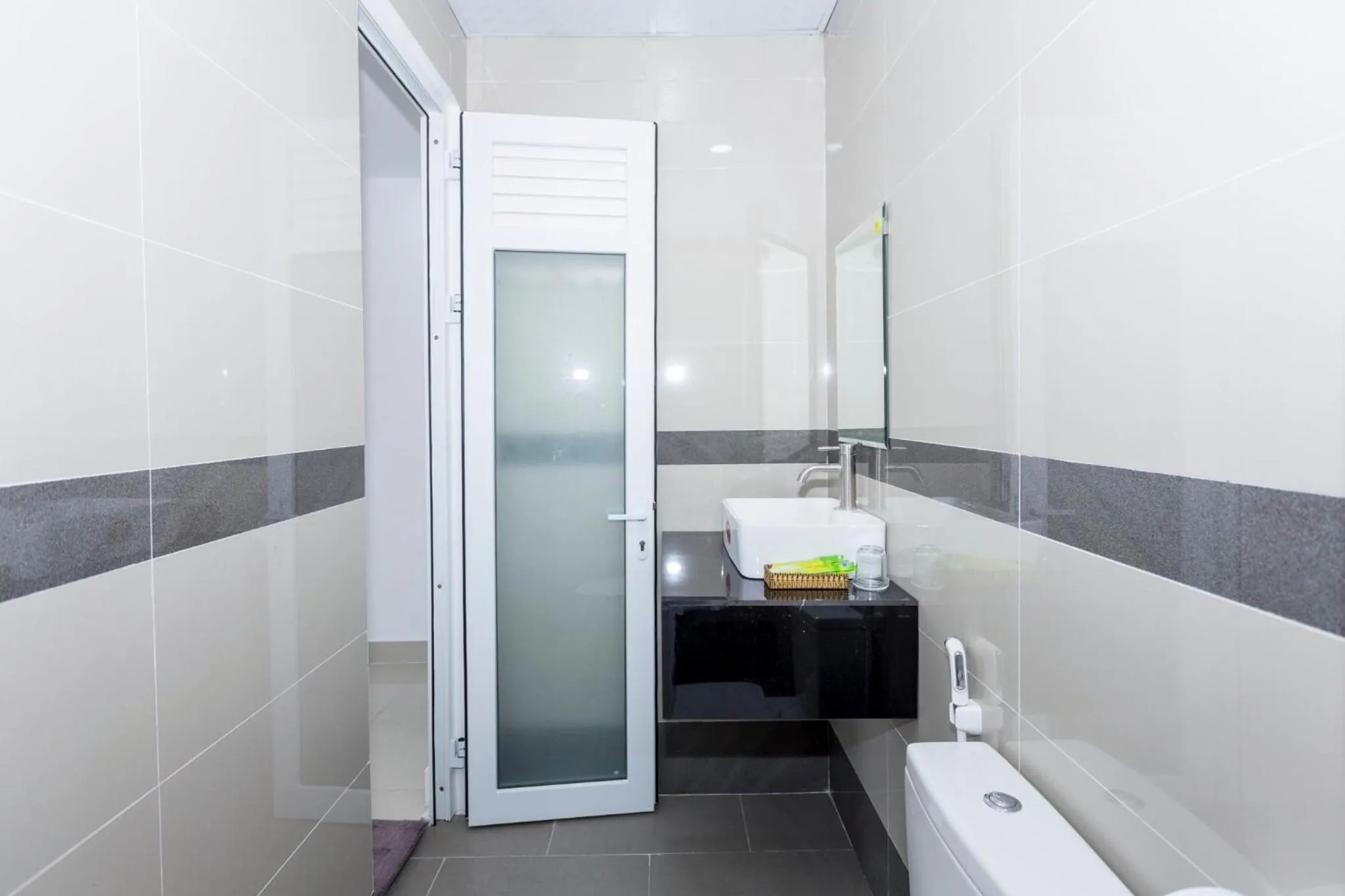 Bathroom in Ha Khoa Hotel Dalat