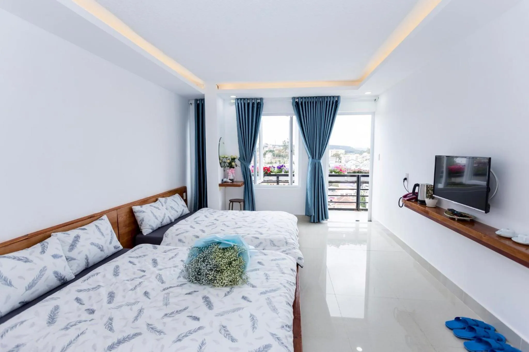 TV and multimedia in Ha Khoa Hotel Dalat