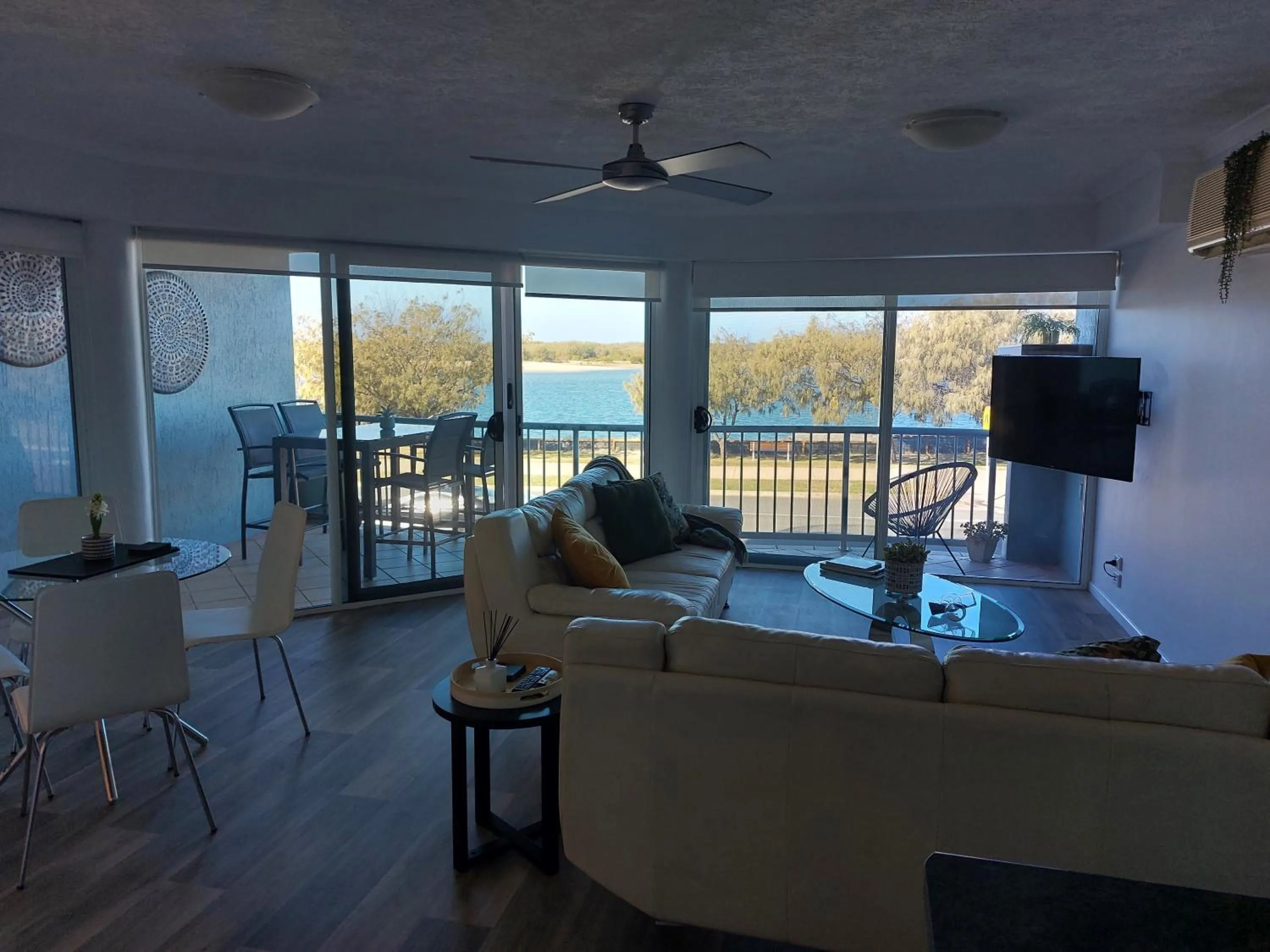 TV and multimedia in Sandy Shores Holiday Units