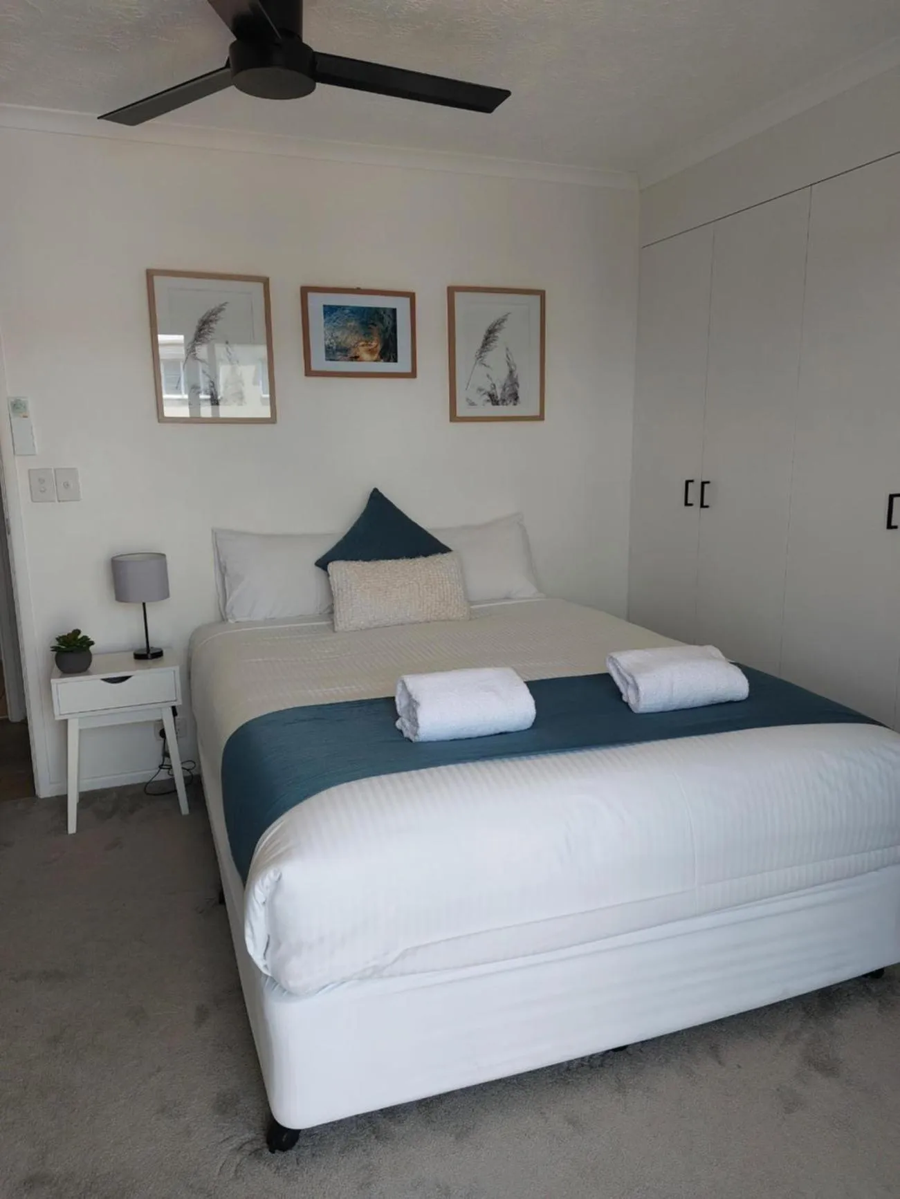 Bedroom, Bed in Sandy Shores Holiday Units