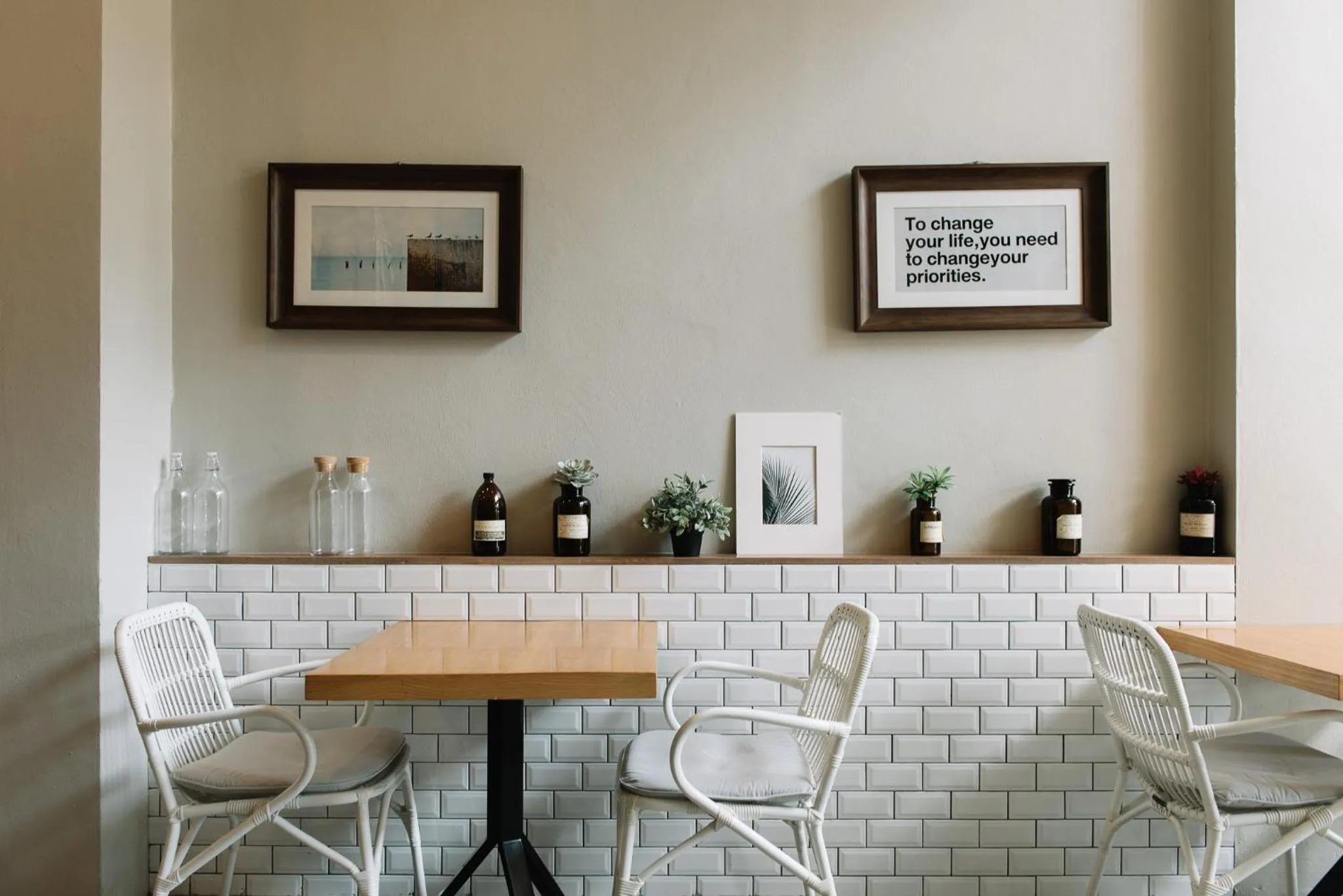 Decorative detail in Sugar Ohana Poshtel