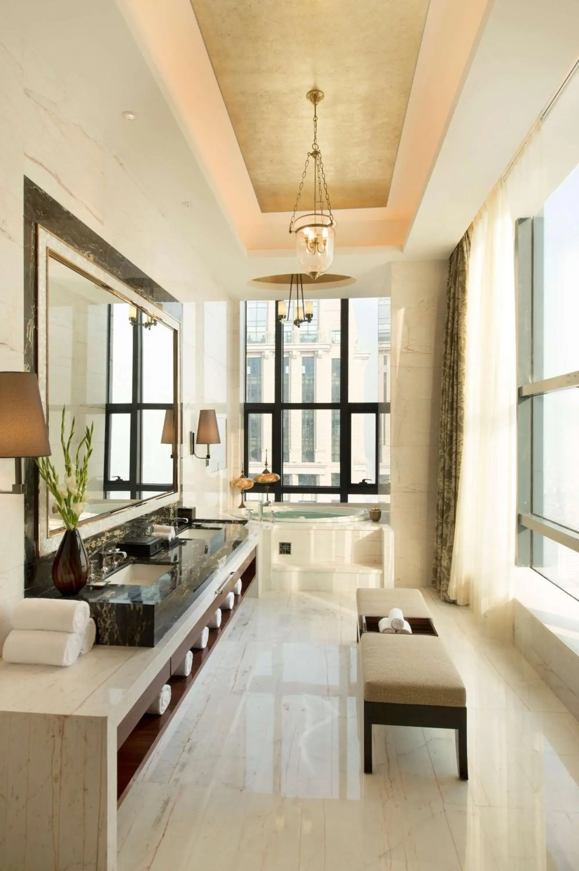 Bathroom in Hilton Zhongshan Downtown Bathroom in Hilton Zhongshan Downtown