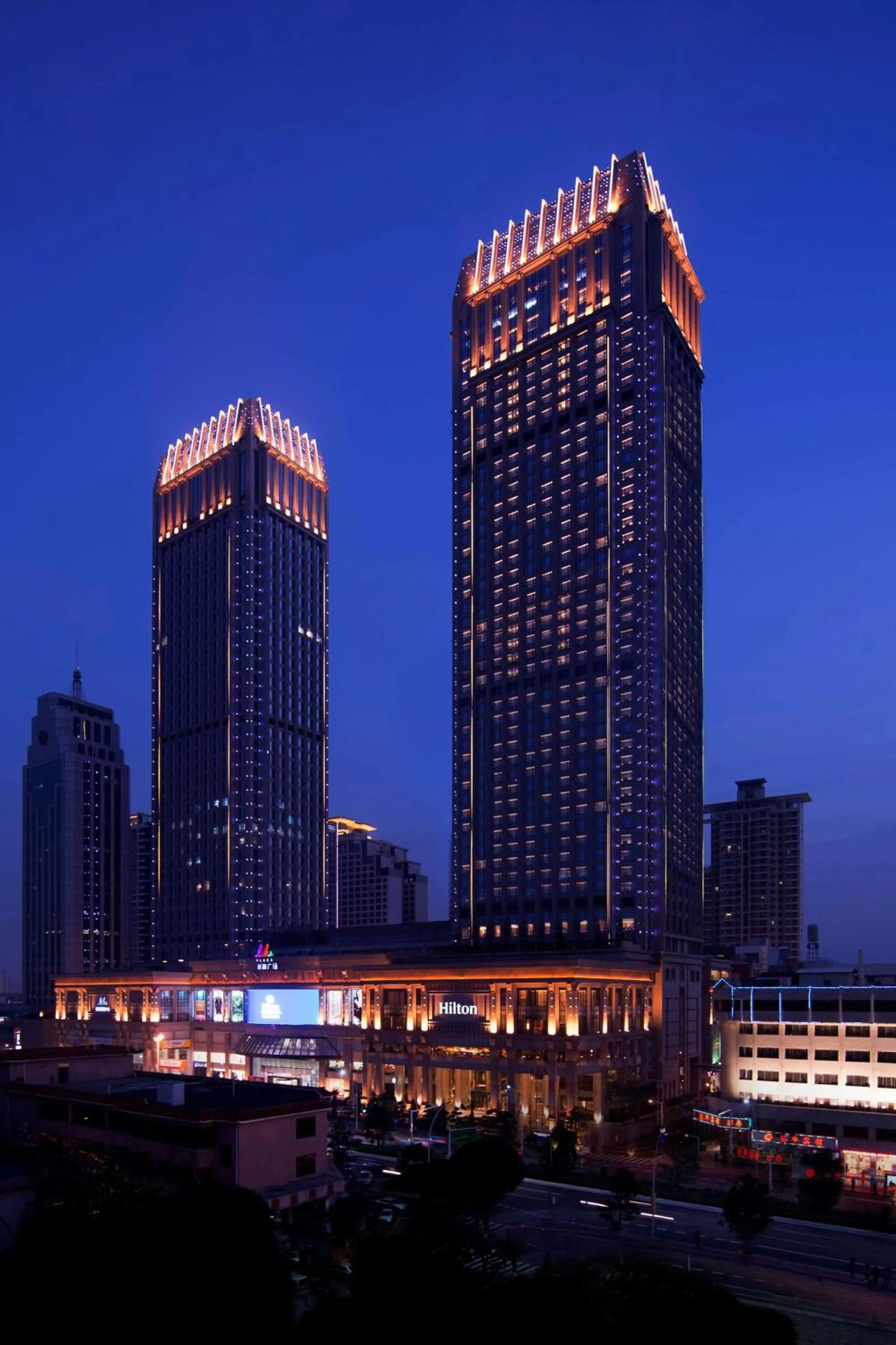 Property building in Hilton Zhongshan Downtown