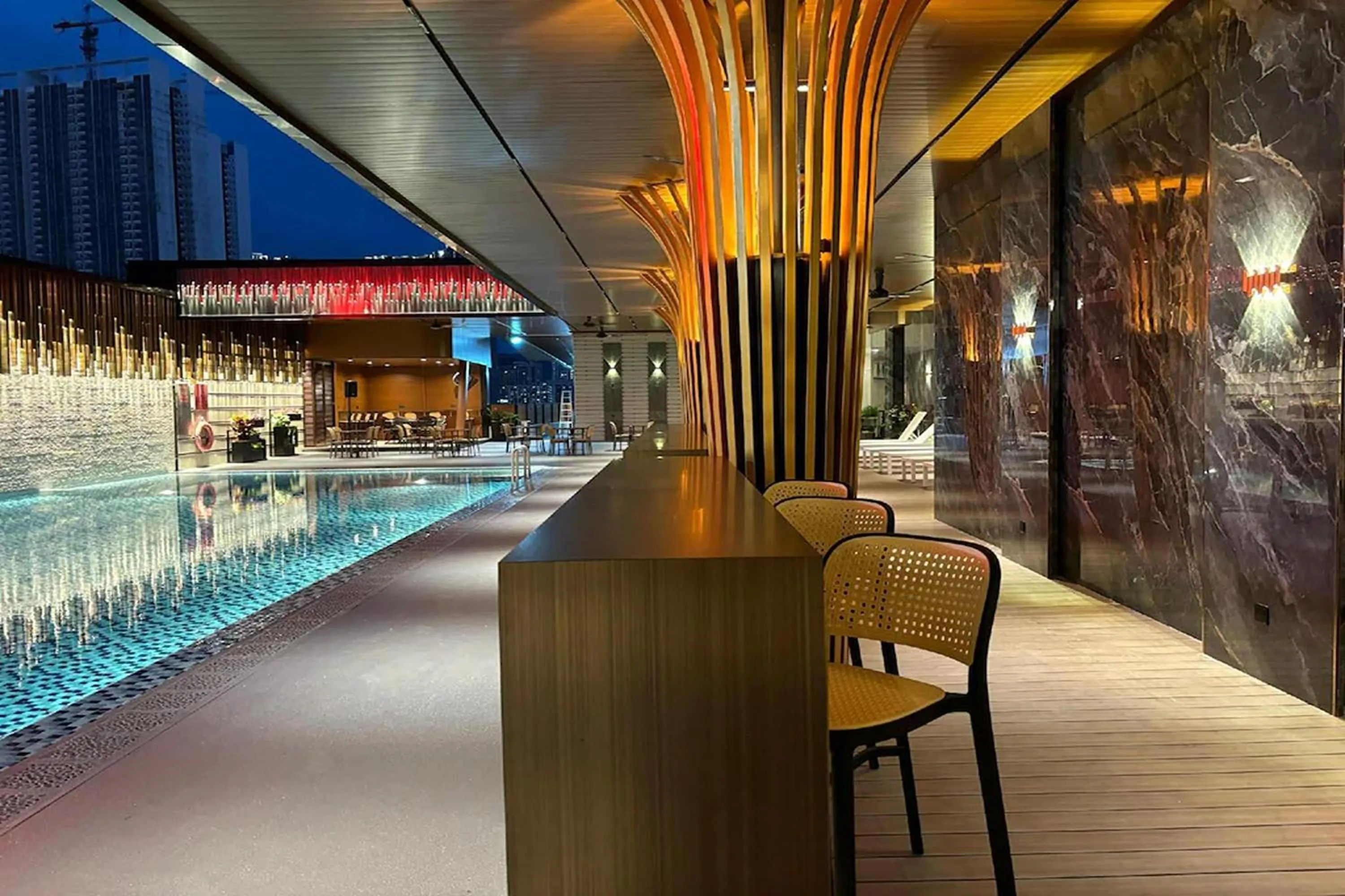 Swimming pool in Vivatel Kuala Lumpur