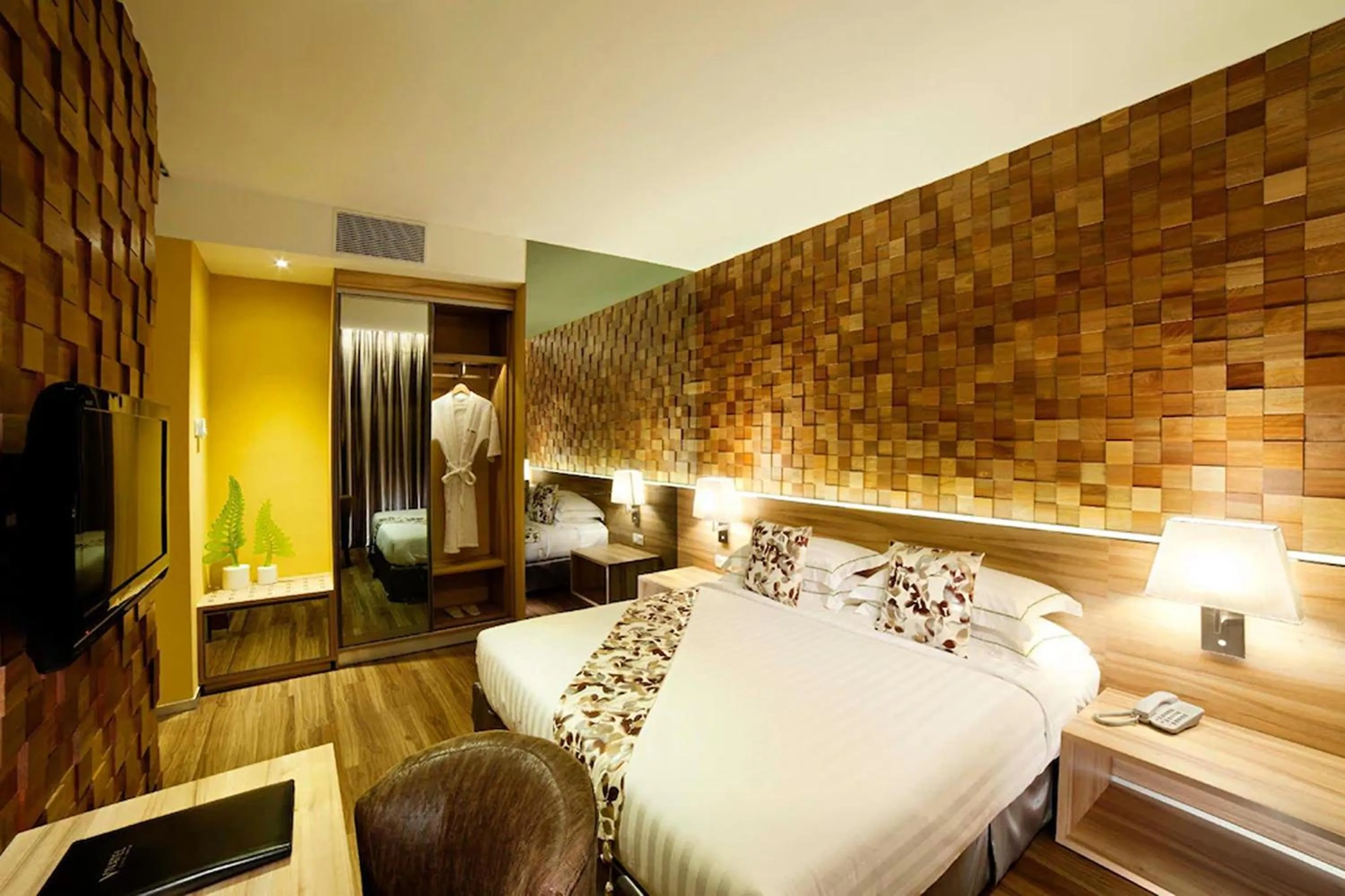 Bedroom, Bed in Vivatel Kuala Lumpur