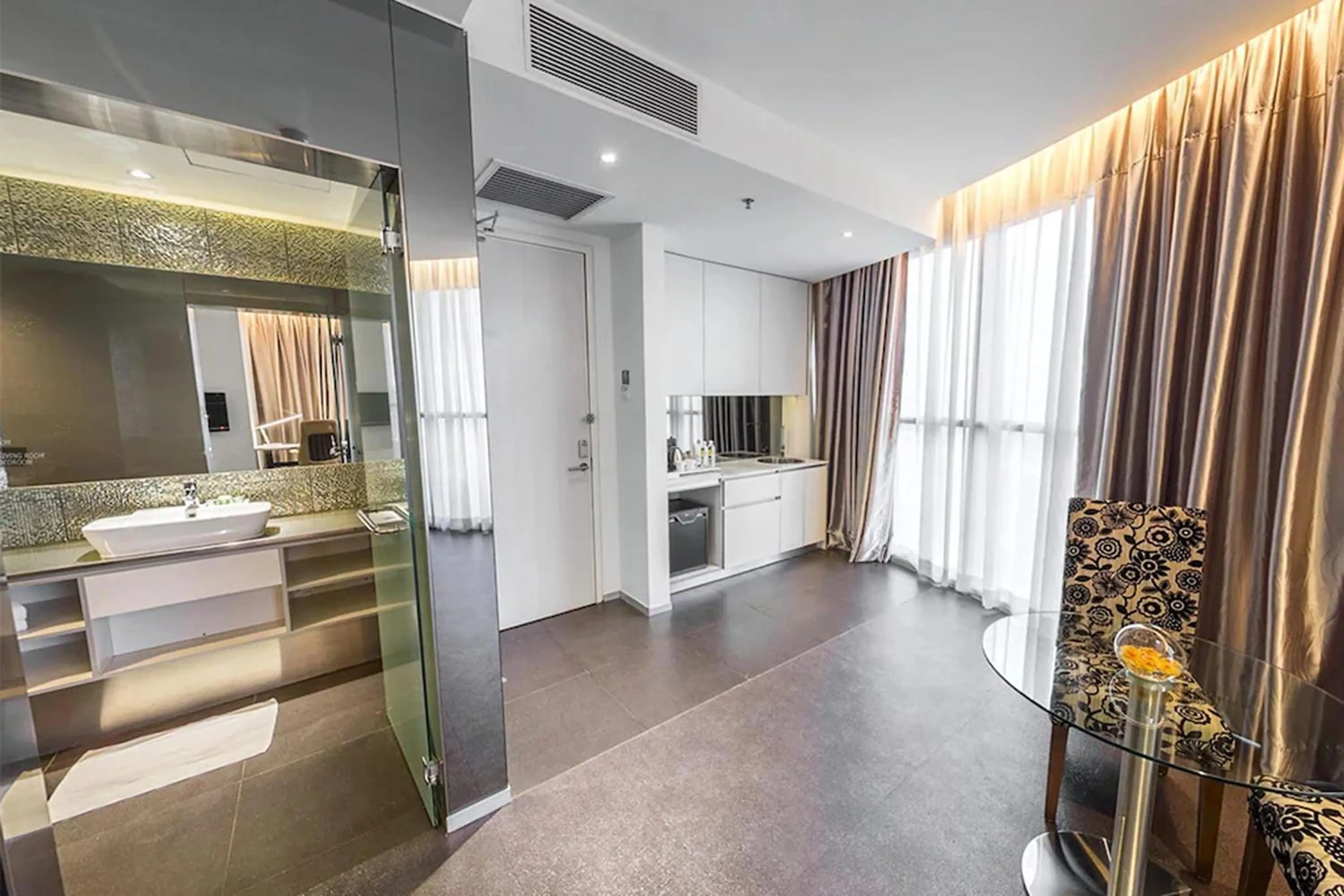 Bed in Vivatel Kuala Lumpur