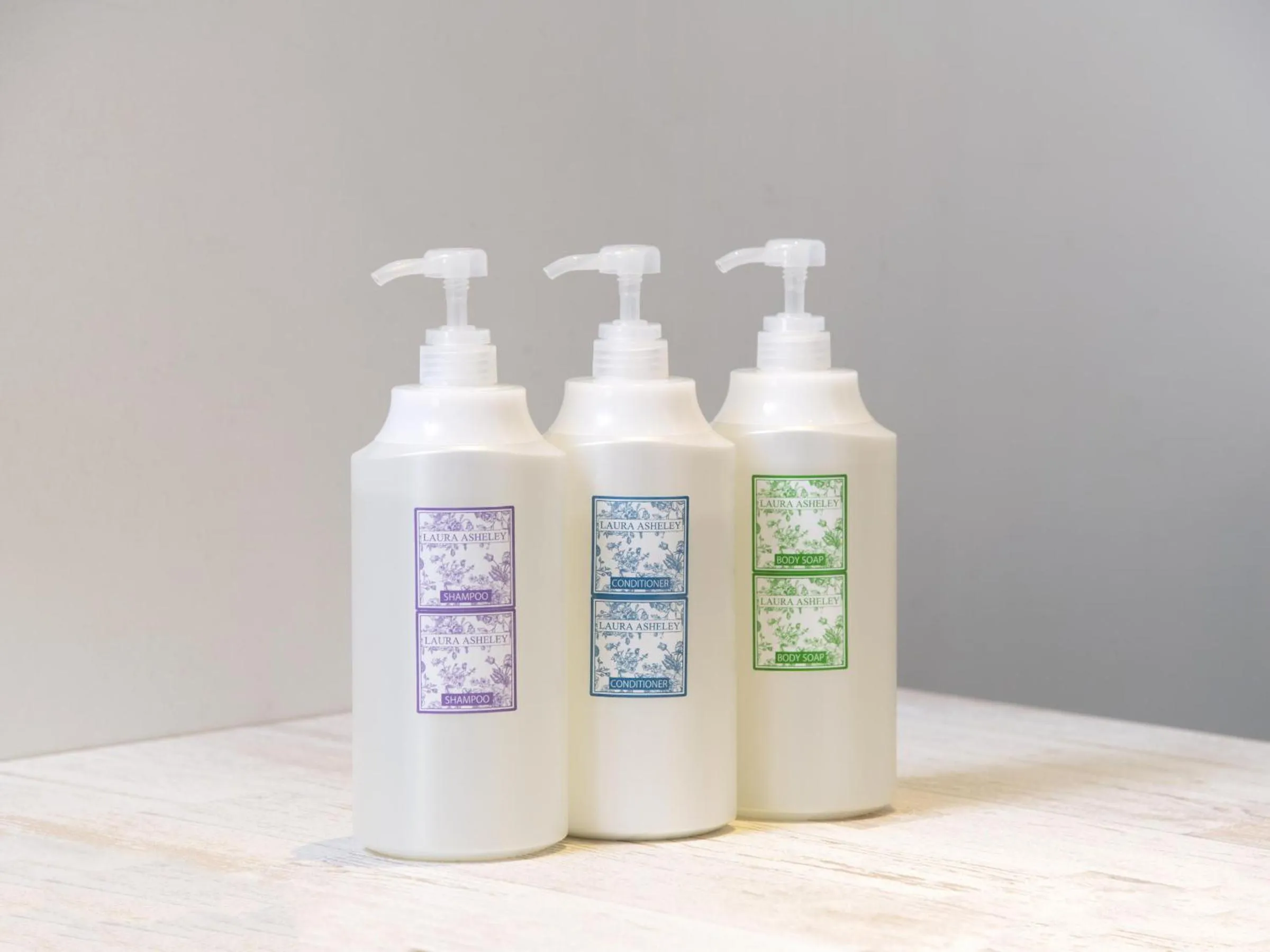 Public Bath in Hotel Plumm