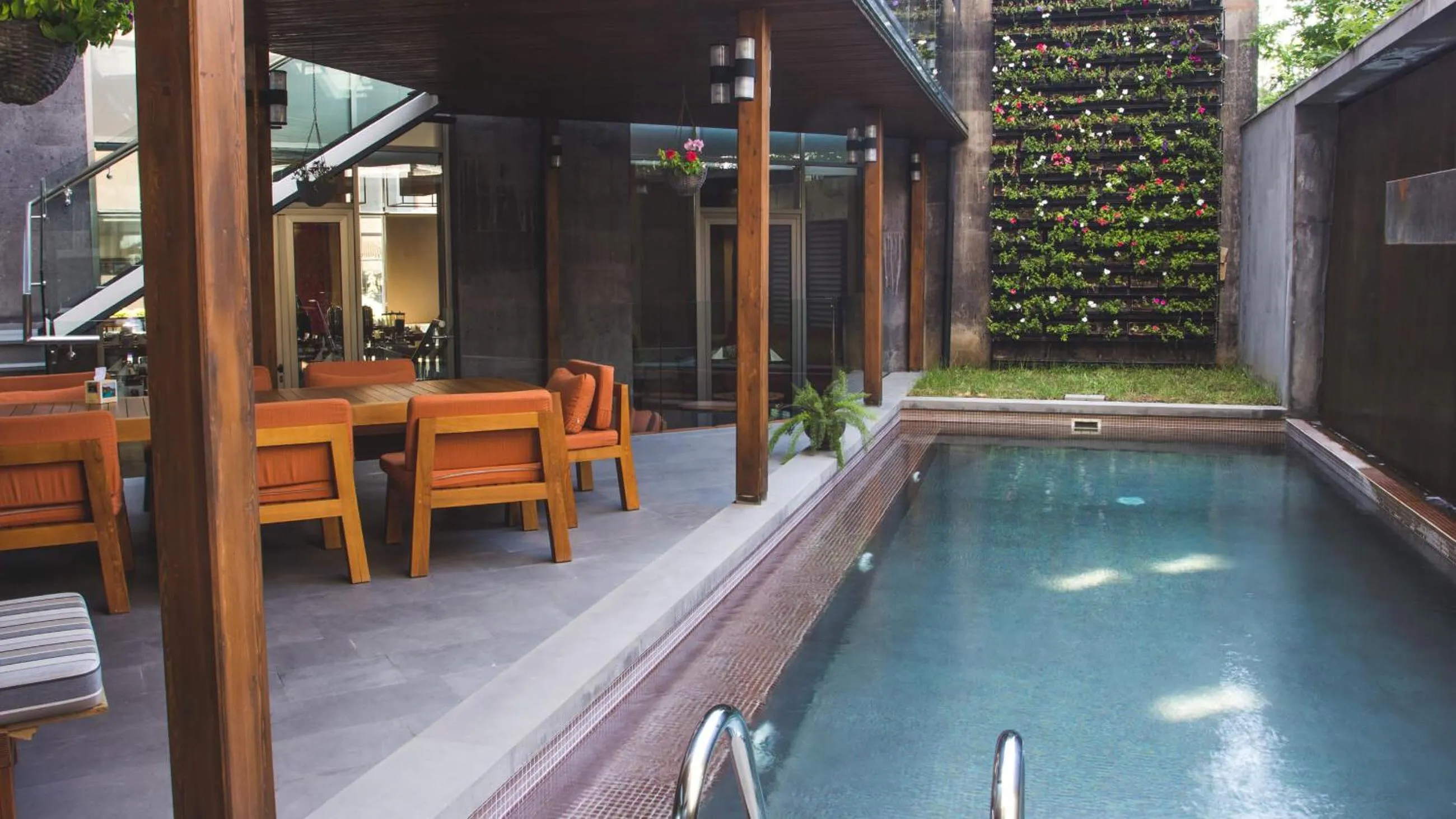 Pool view in Tufenkian Historic Yerevan Hotel