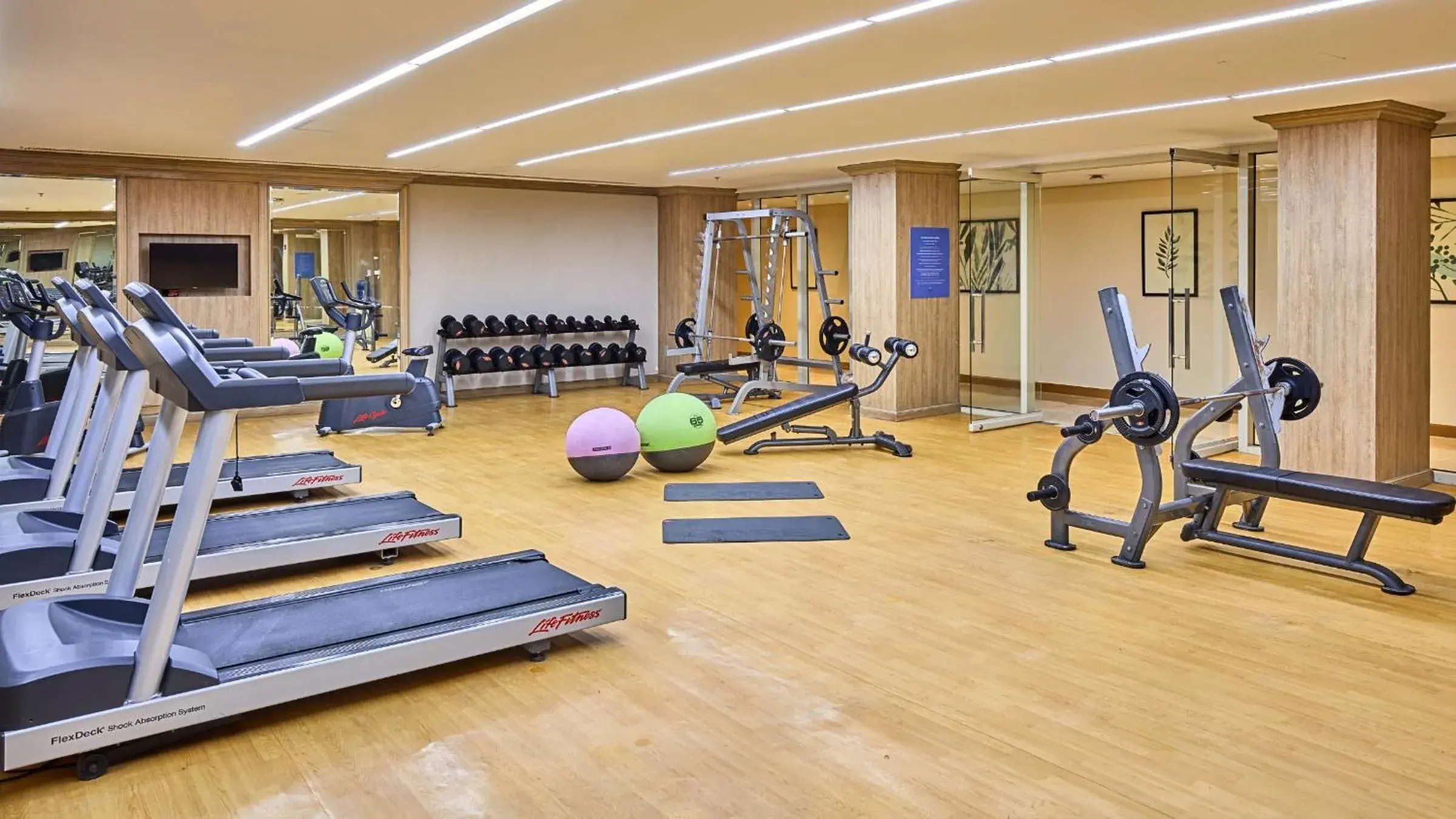 Fitness centre/facilities in Twin Lakes Hotel near Tagaytay Fitness centre/facilities in Twin Lakes Hotel near Tagaytay