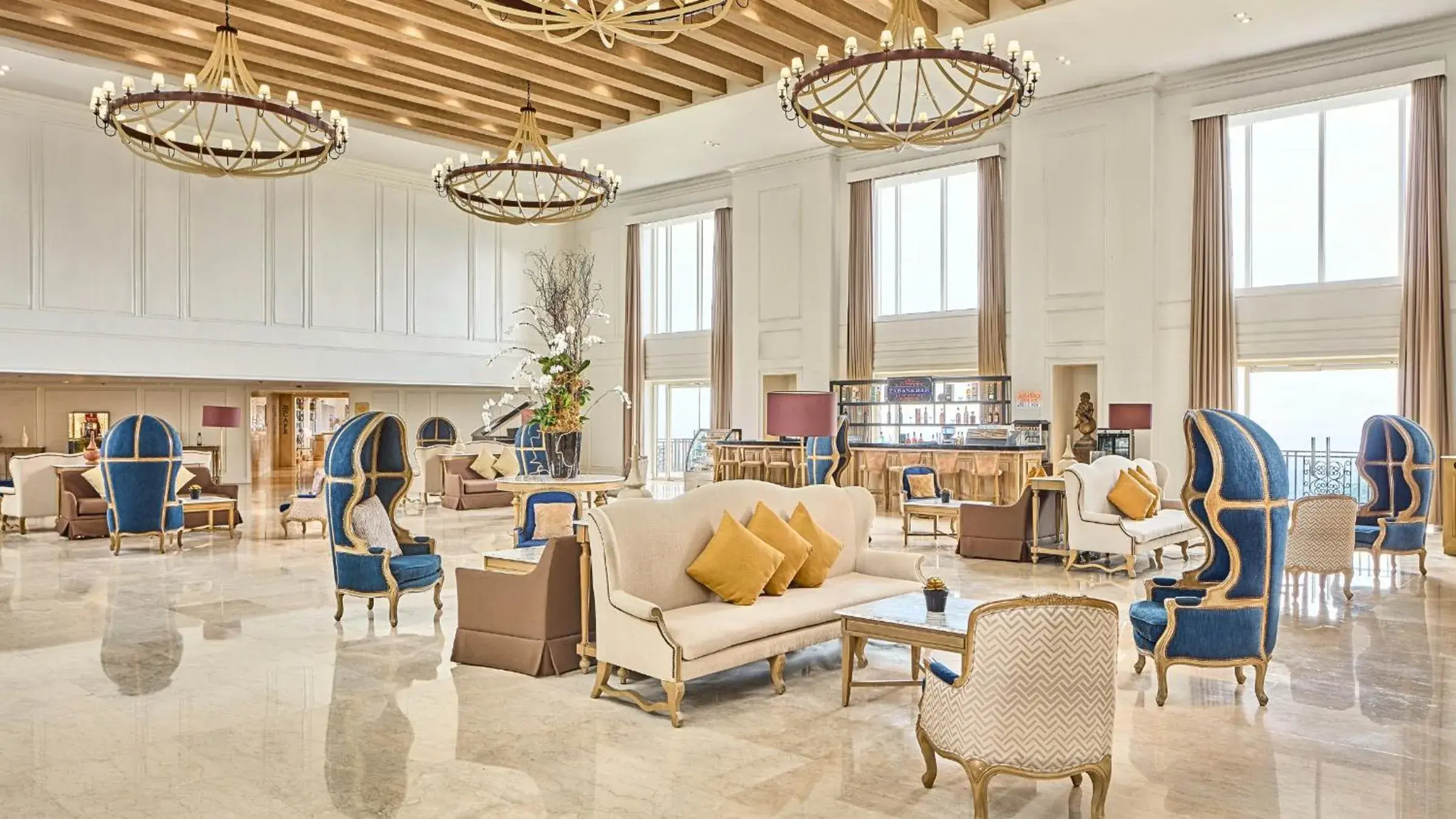 Lobby or reception in Twin Lakes Hotel near Tagaytay Lobby or reception in Twin Lakes Hotel near Tagaytay