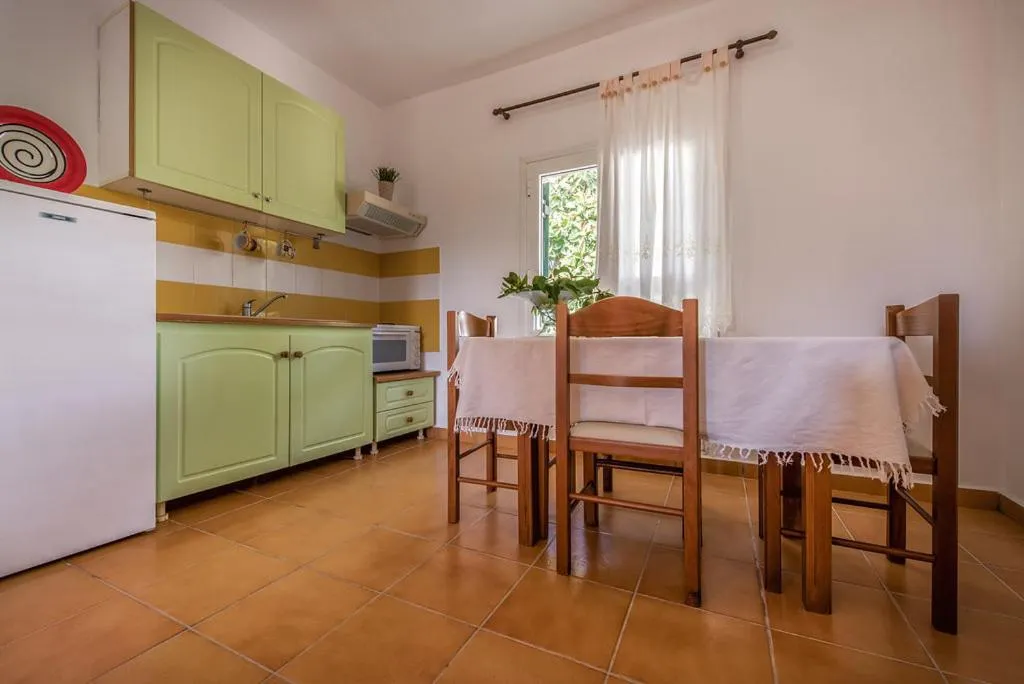 Kitchen or kitchenette in Lofos Soilis