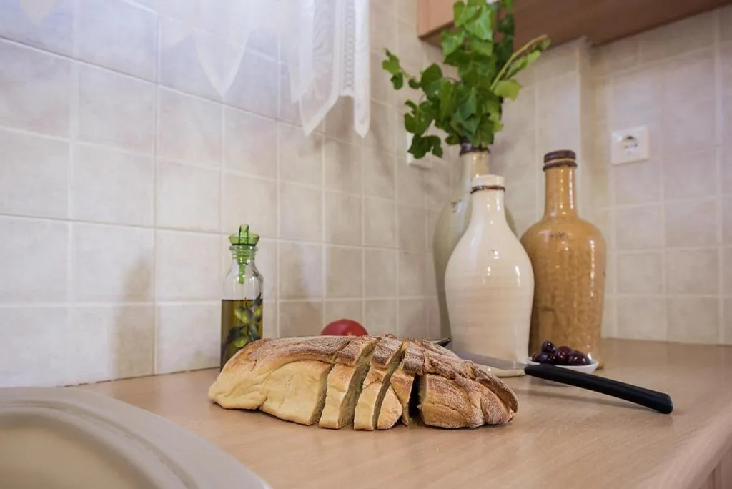 Kitchen or kitchenette in Lofos Soilis