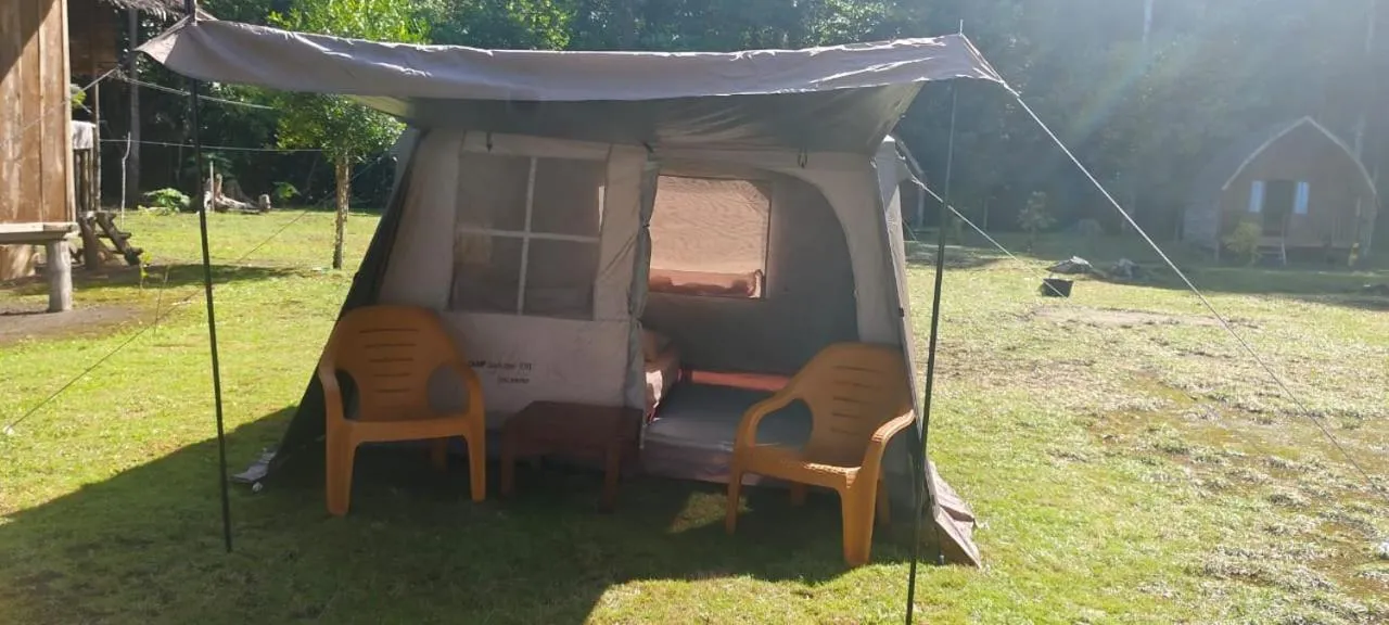 Tanjung Kalemo Resort