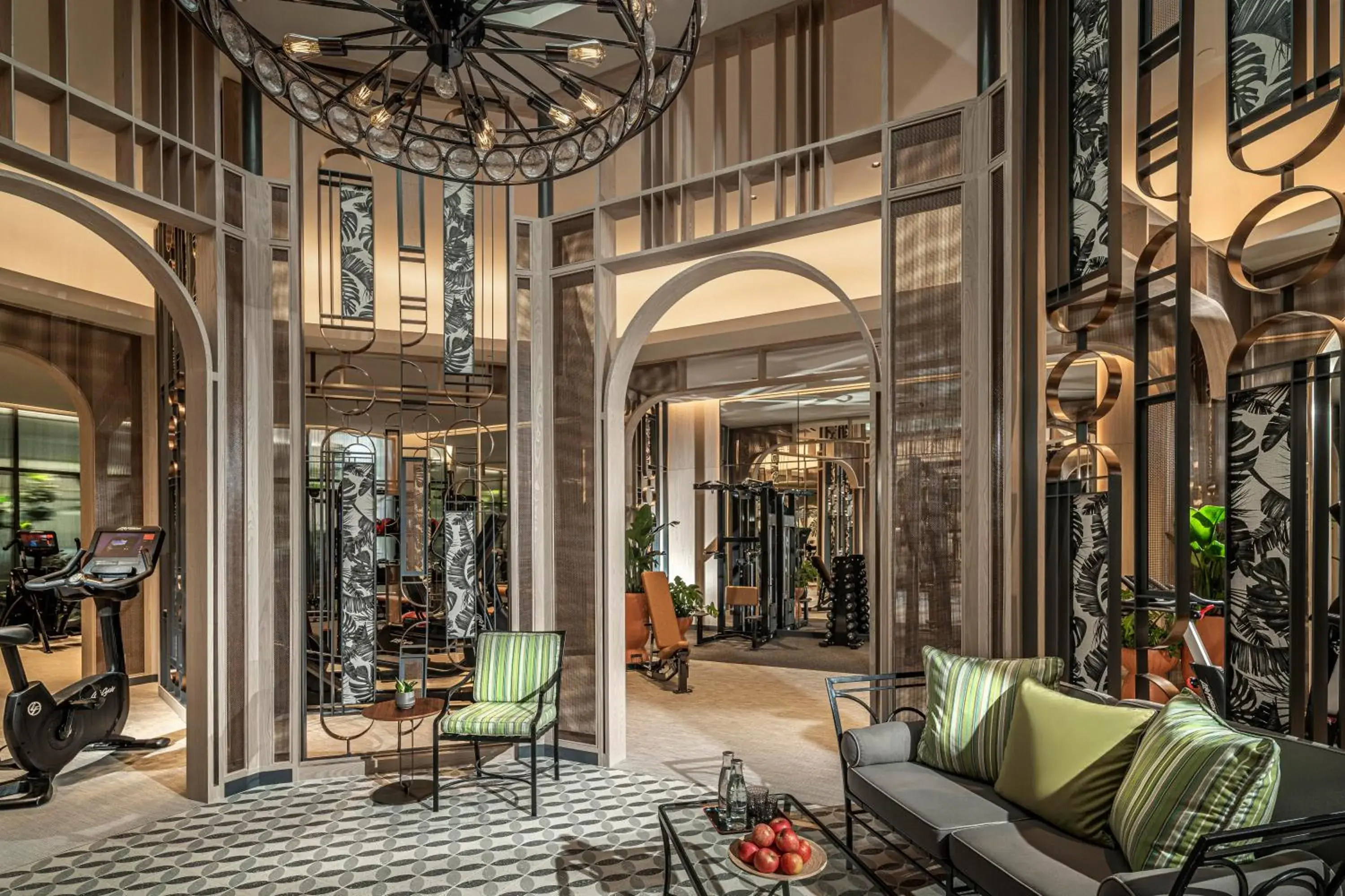 Fitness centre/facilities in Four Seasons Hotel Singapore Fitness centre/facilities in Four Seasons Hotel Singapore