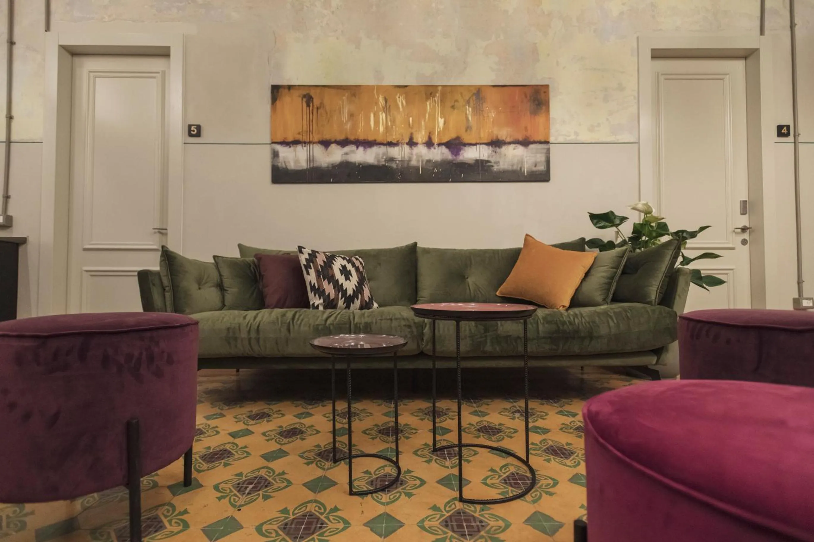 Communal lounge/ TV room in Jojo TLV