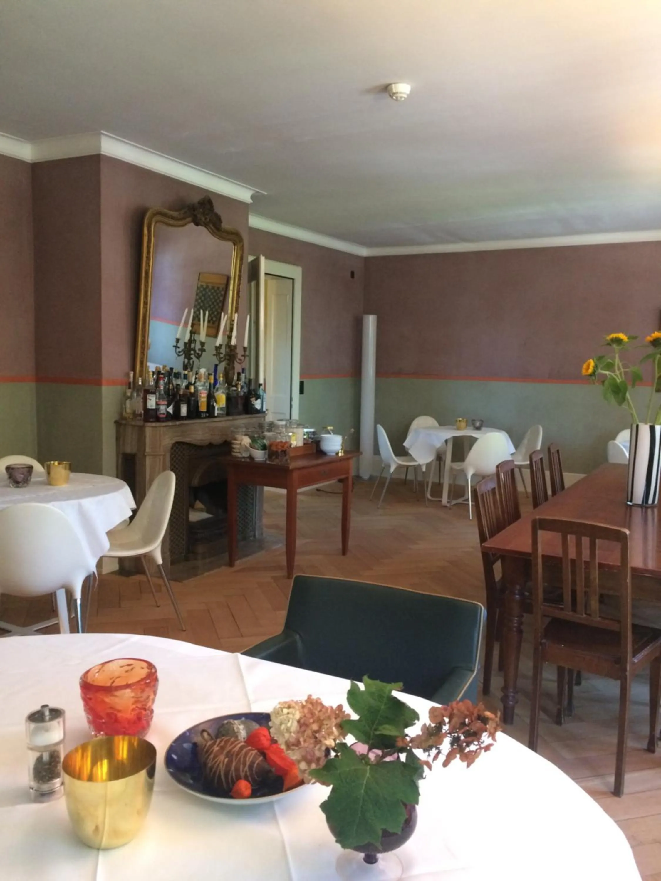 Dining area in Schloss Brunnegg