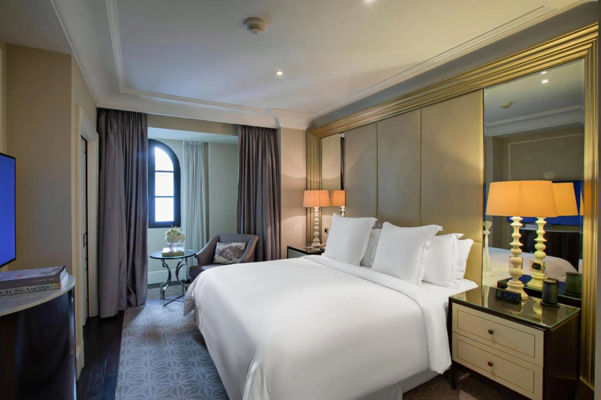 Bed in Four Seasons Hotel Baku