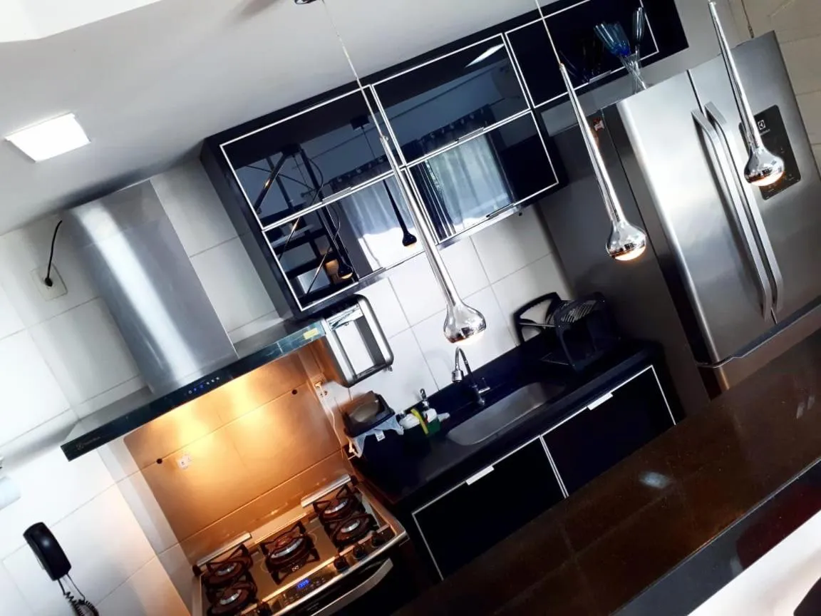 Kitchen or kitchenette in Cobertura em Ondina