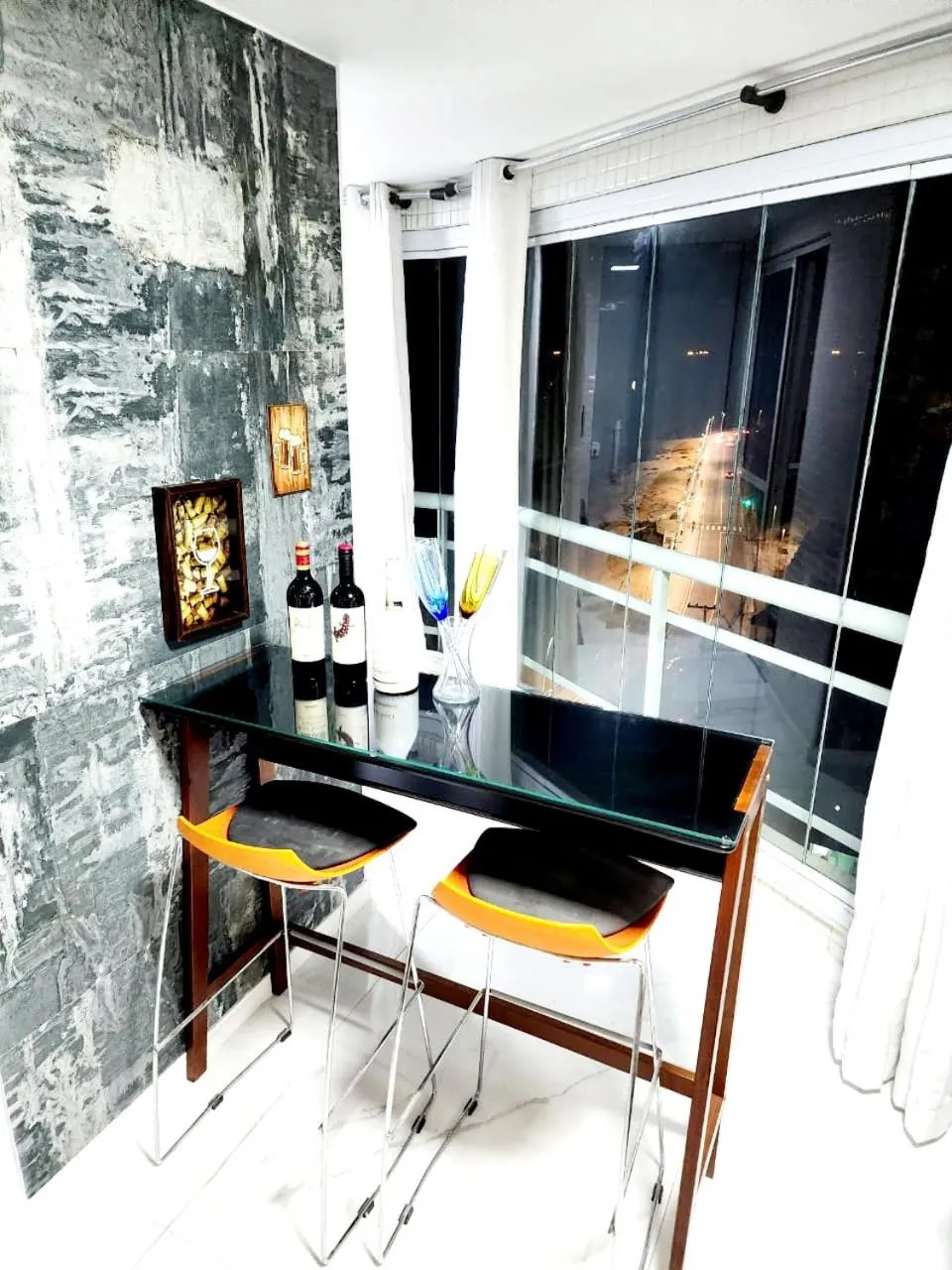 Business facilities in Cobertura em Ondina