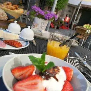 Deluxe Suite with Spa Bath in Een vleugje wellness in de Voerstreek - Bed & Brocante Onder de Poort Deluxe Suite with Spa Bath in Een vleugje wellness in de Voerstreek - Bed & Brocante Onder de Poort