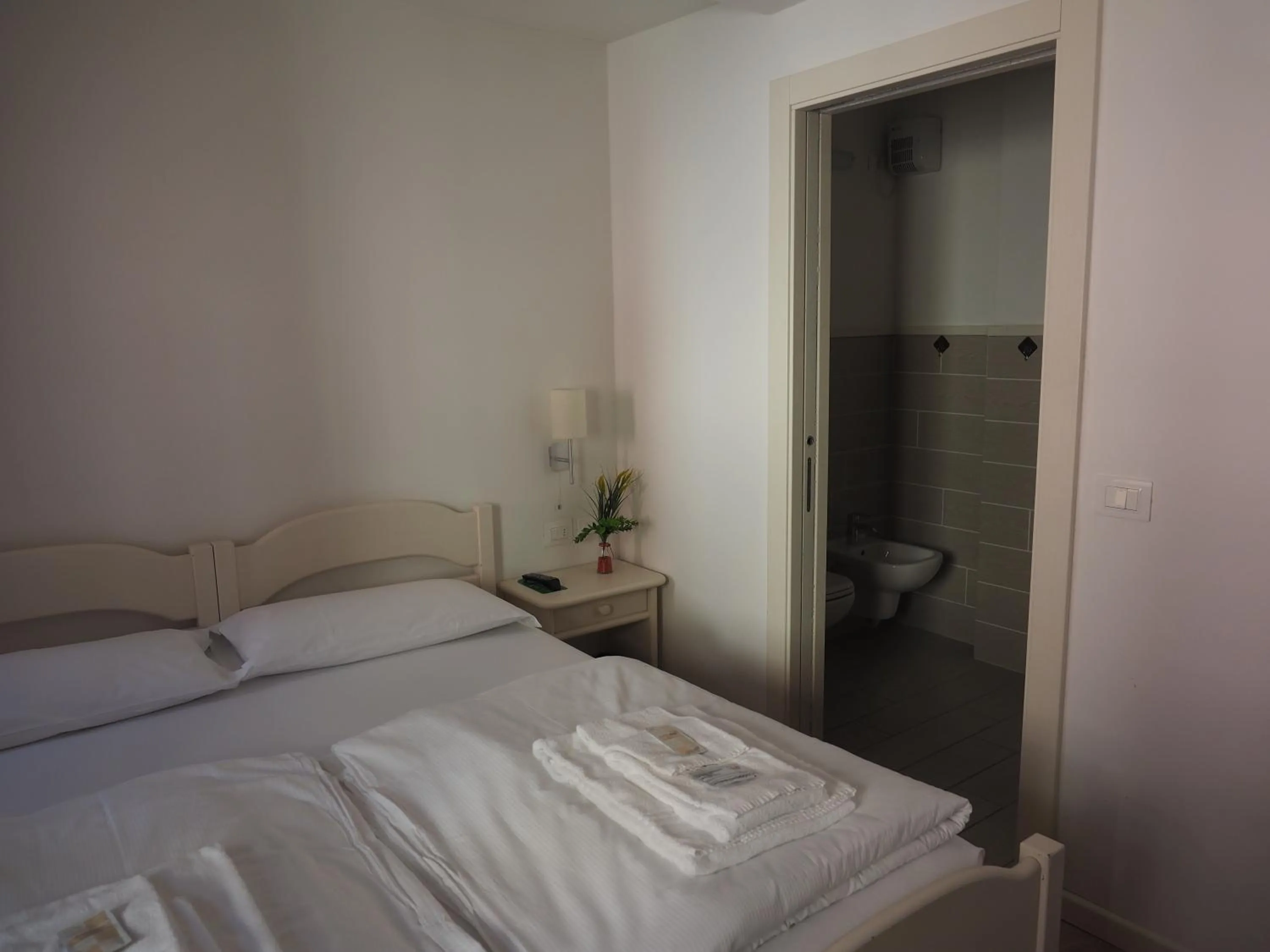 Bed in Hotel B&B Francolini