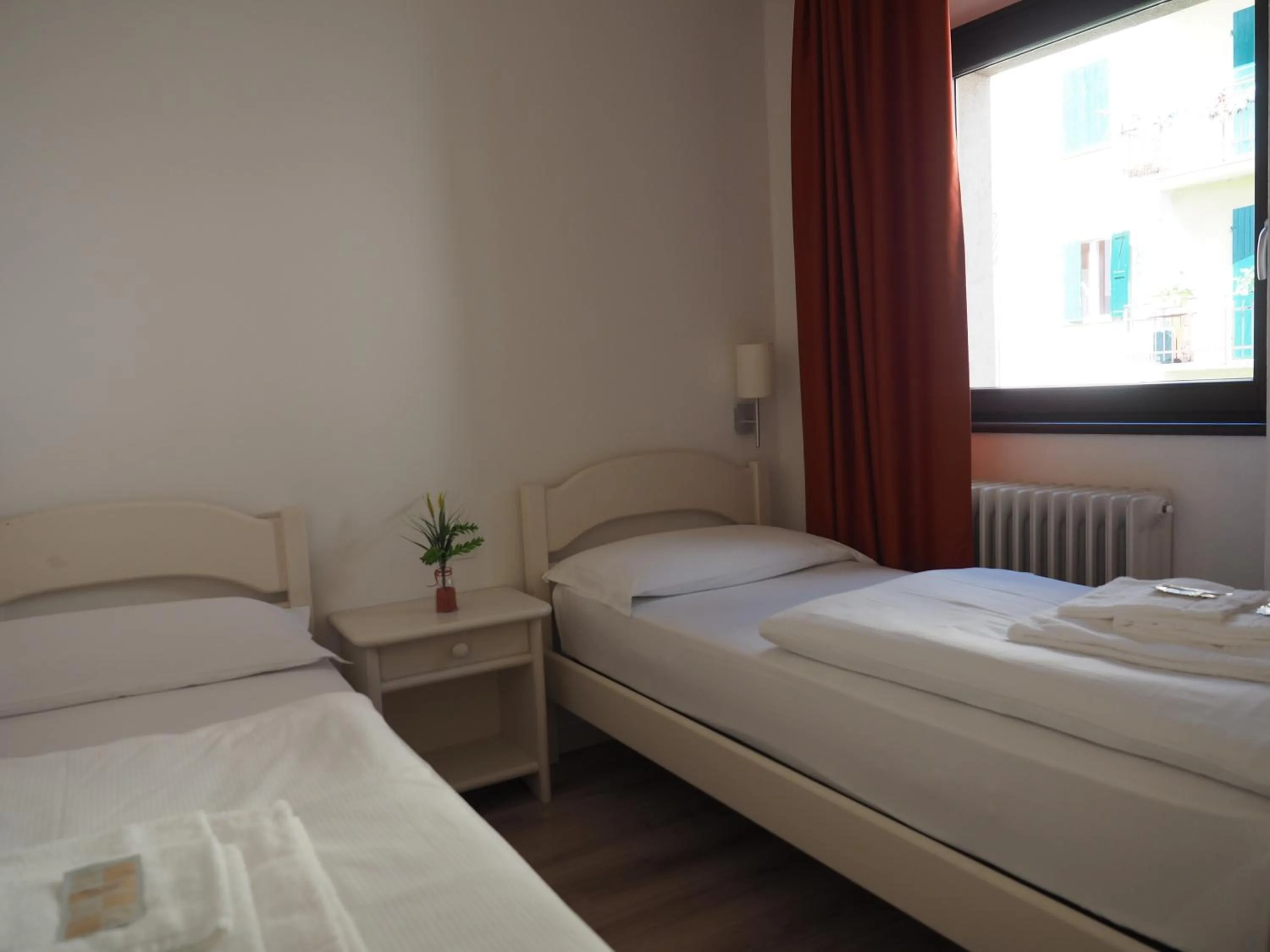 Bed in Hotel B&B Francolini