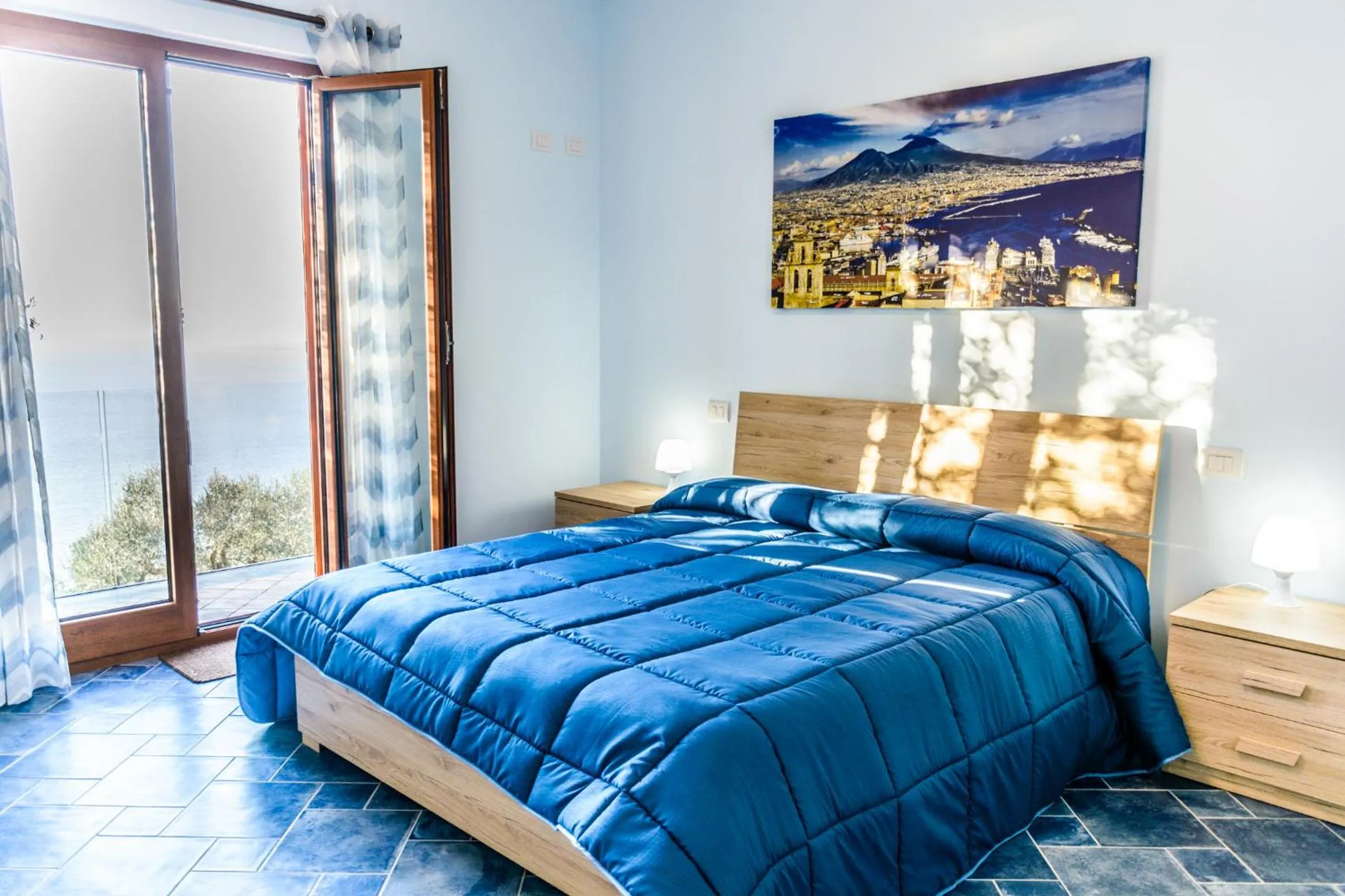 Bedroom, Bed in Villa Capri Wonderful View