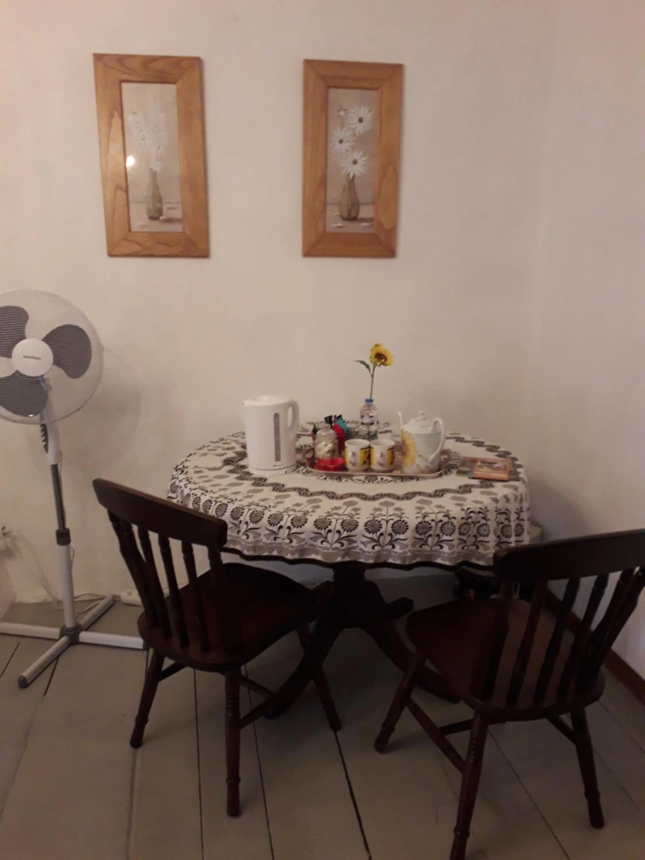 La Maison Des Fleurs