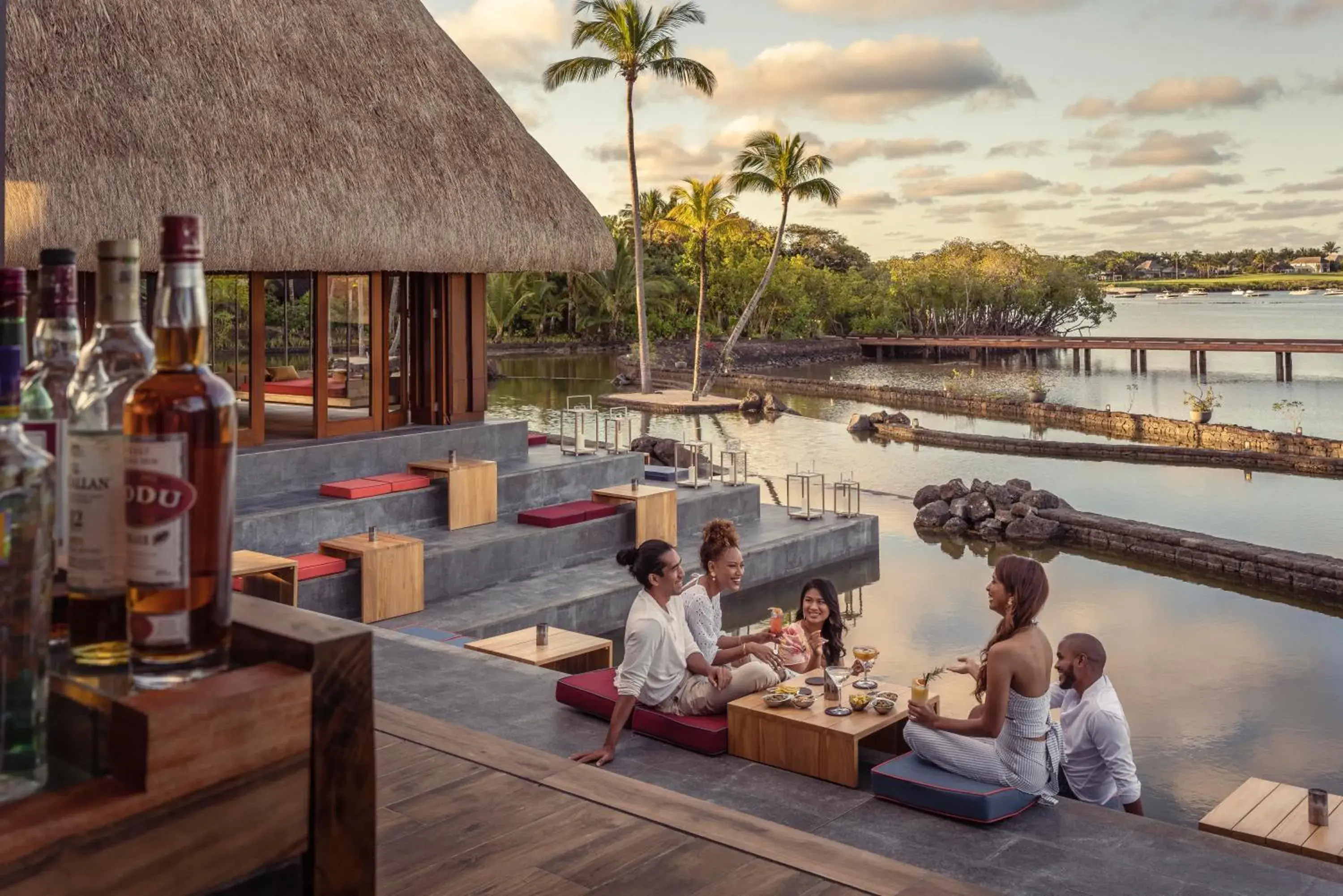 Lounge or bar in Four Seasons Resort Mauritius at Anahita Lounge or bar in Four Seasons Resort Mauritius at Anahita