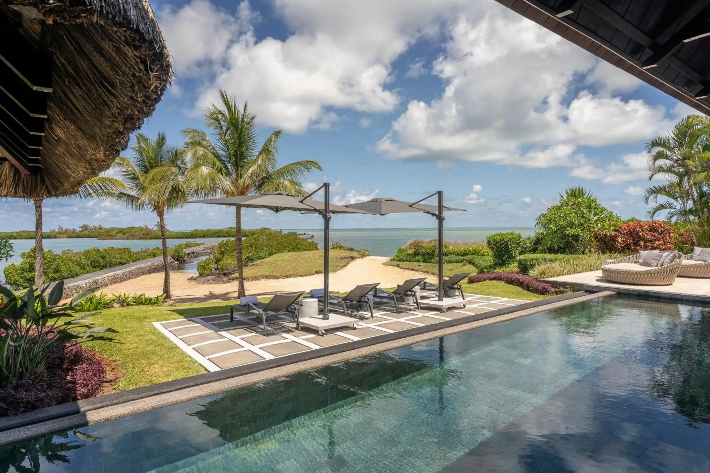Garden view in Four Seasons Resort Mauritius at Anahita Garden view in Four Seasons Resort Mauritius at Anahita