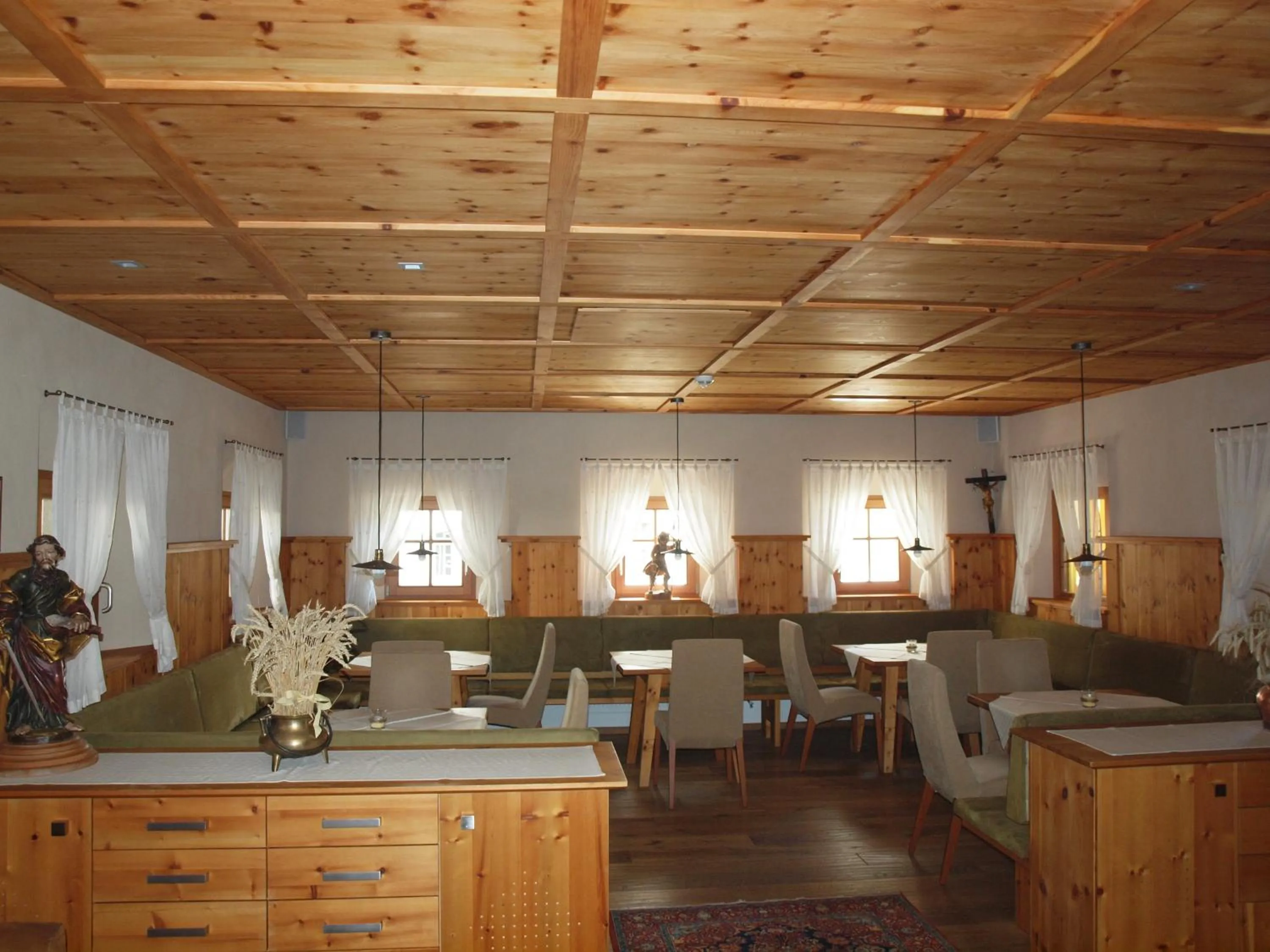 Lounge or bar in Sporthotel Rasen