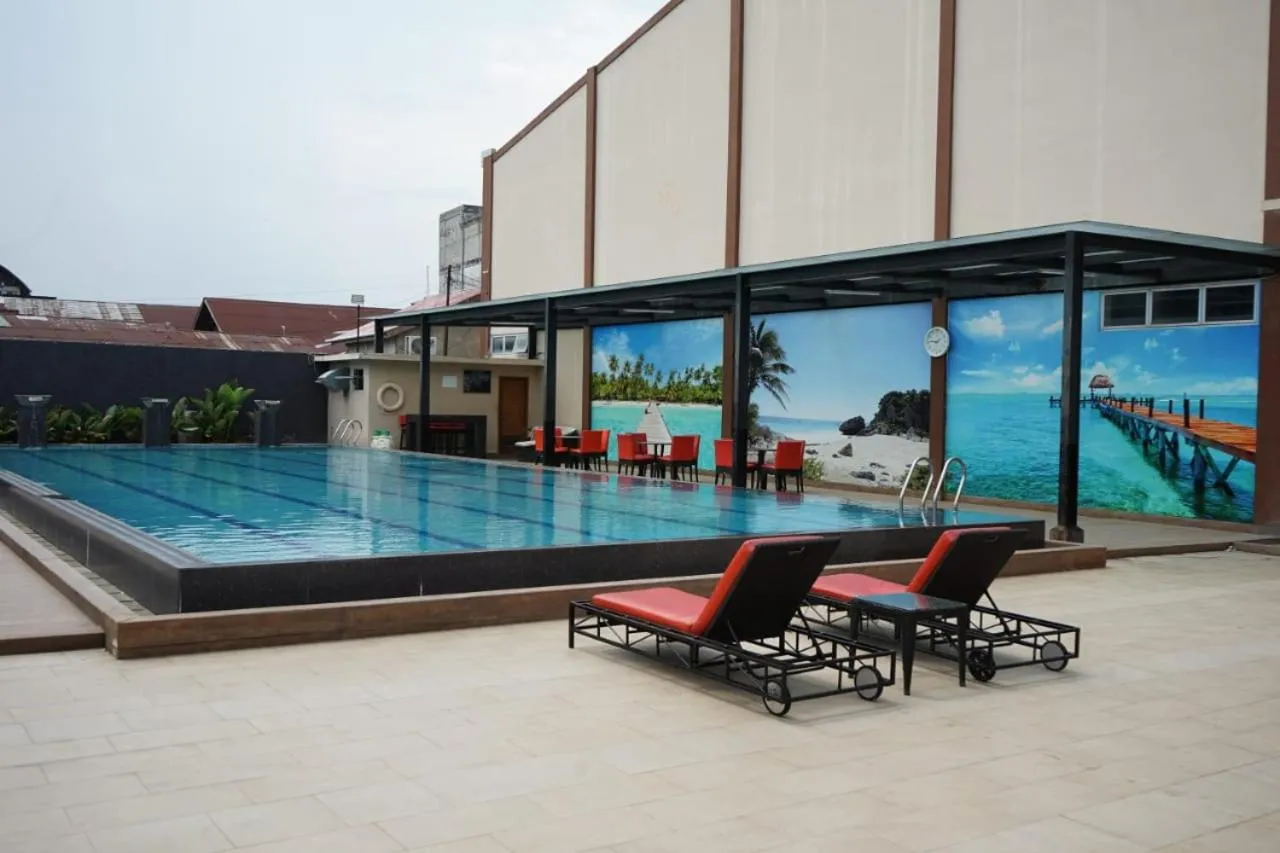 Swimming Pool in Comforta Dumai