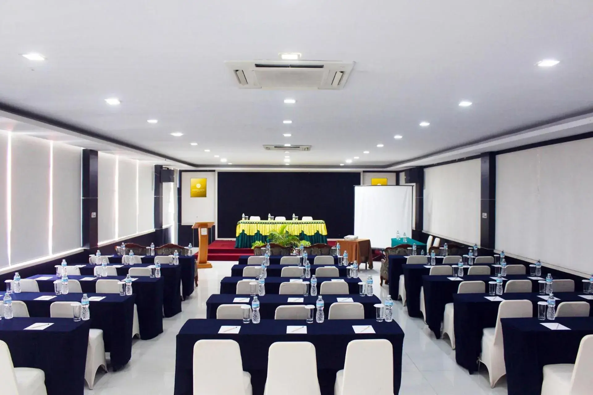 Banquet/Function facilities in Comforta Dumai