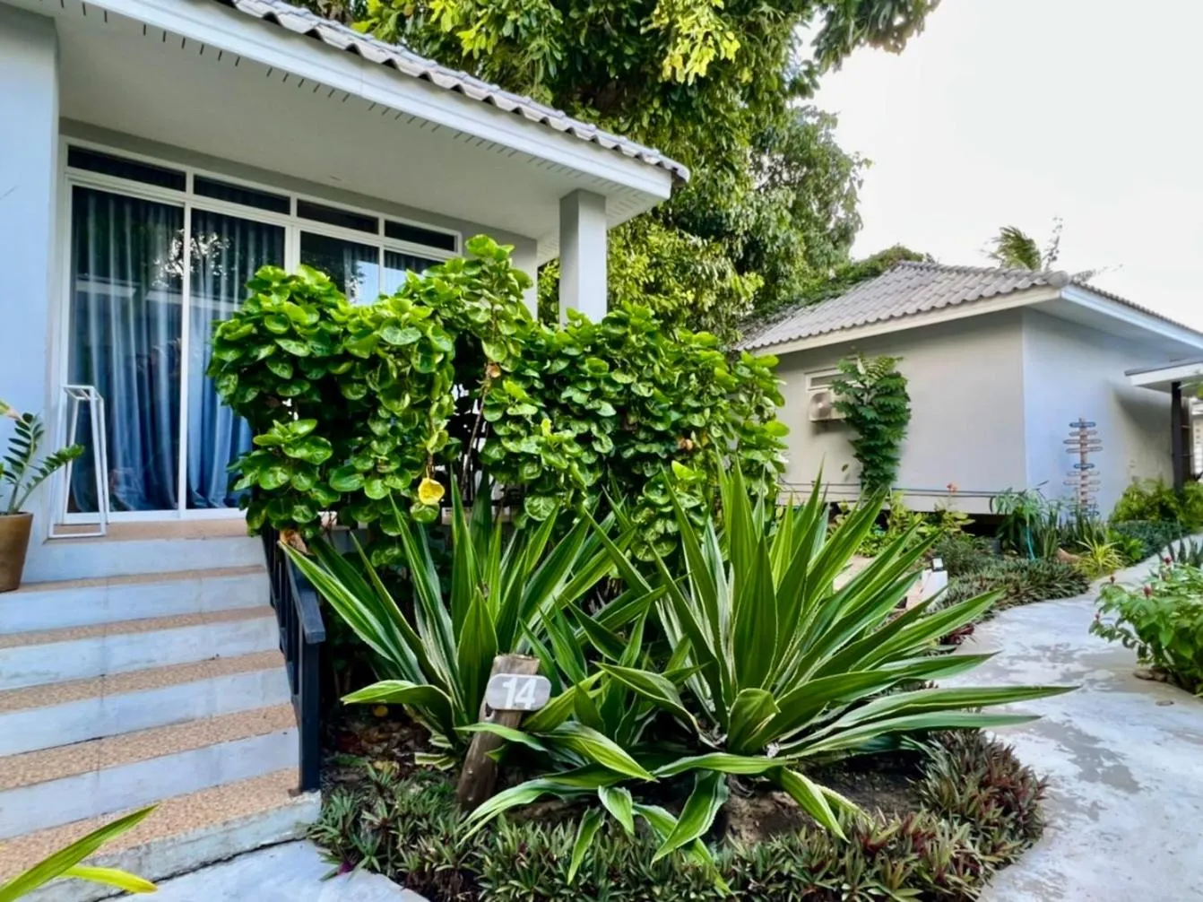 Property building in Pico Samui