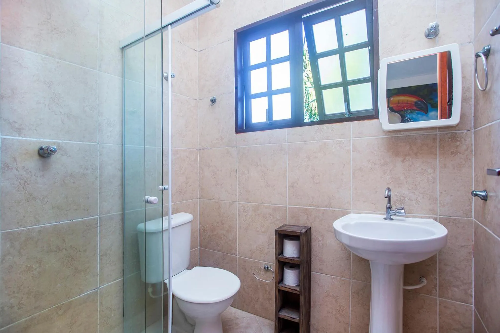 Bathroom in Pousada Castelinho