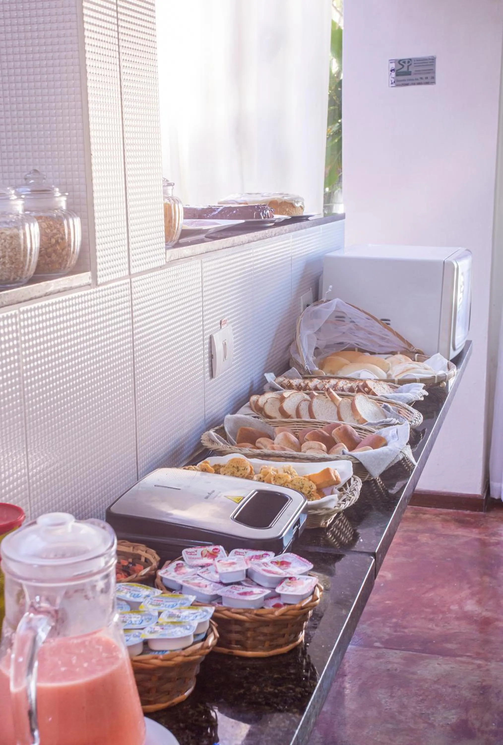 Breakfast in Pousada Castelinho