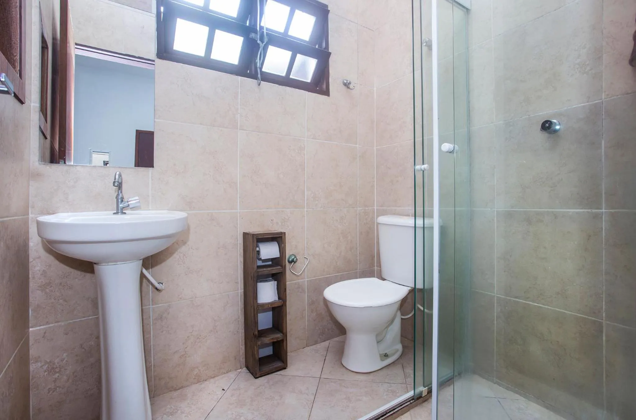 Bathroom in Pousada Castelinho