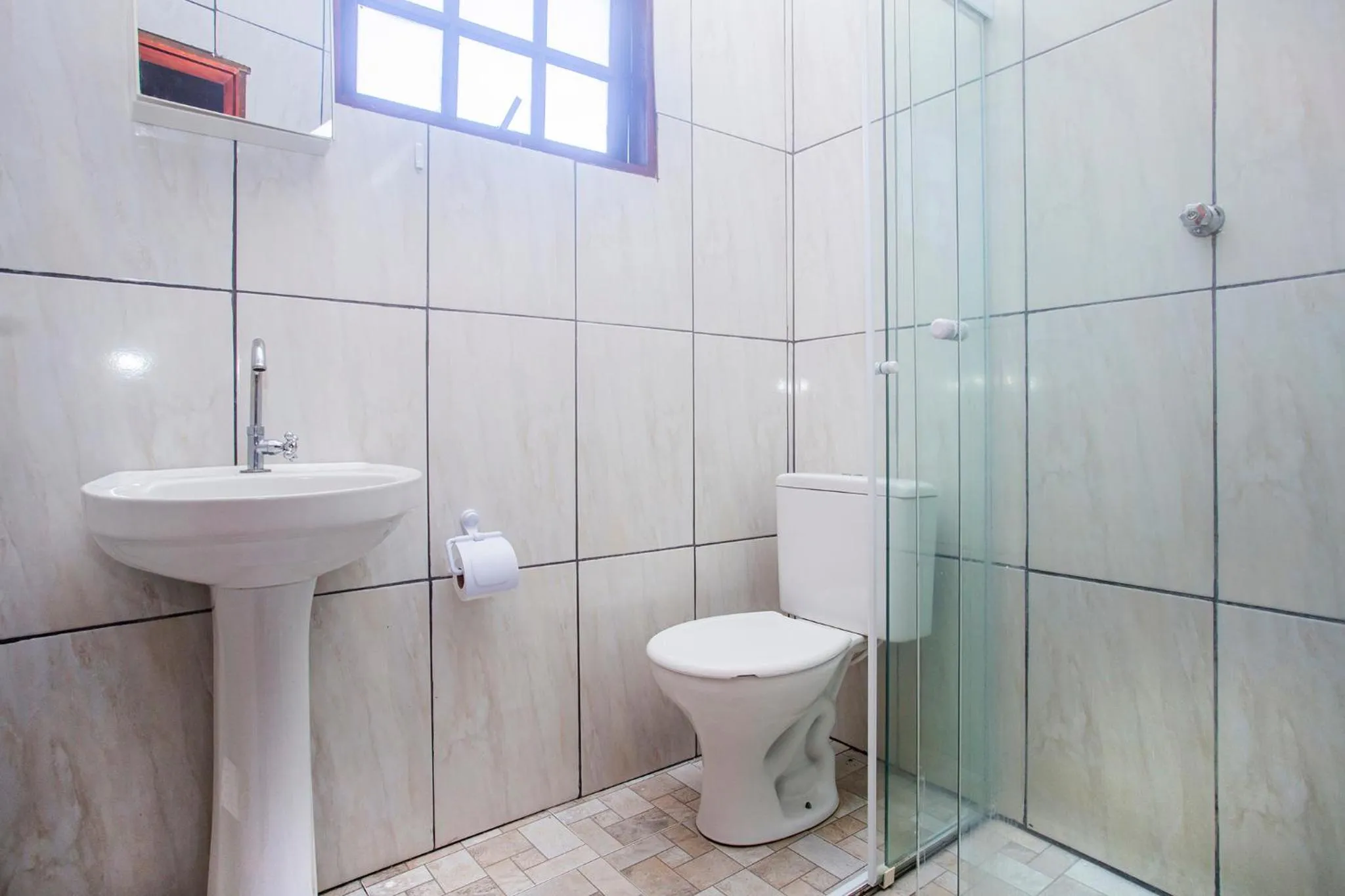 Bathroom in Pousada Castelinho