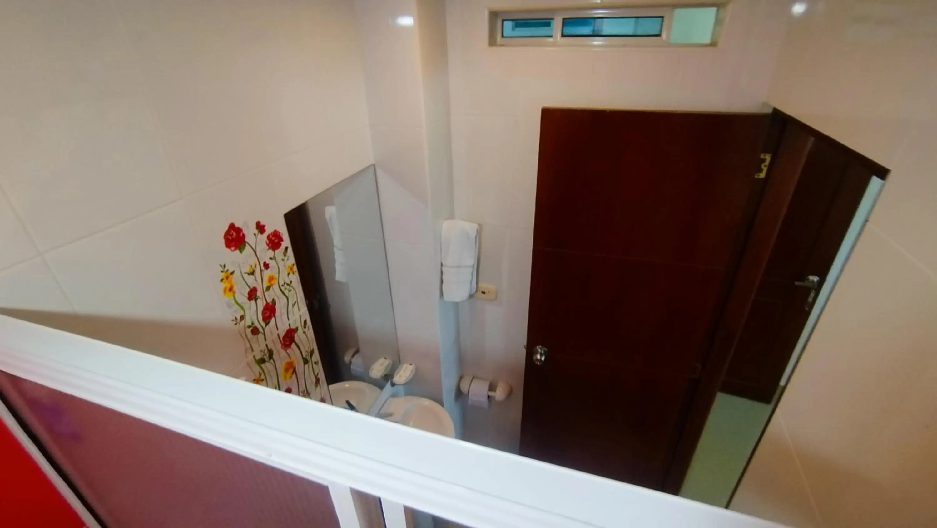 Bathroom in Casa Luna Hotel