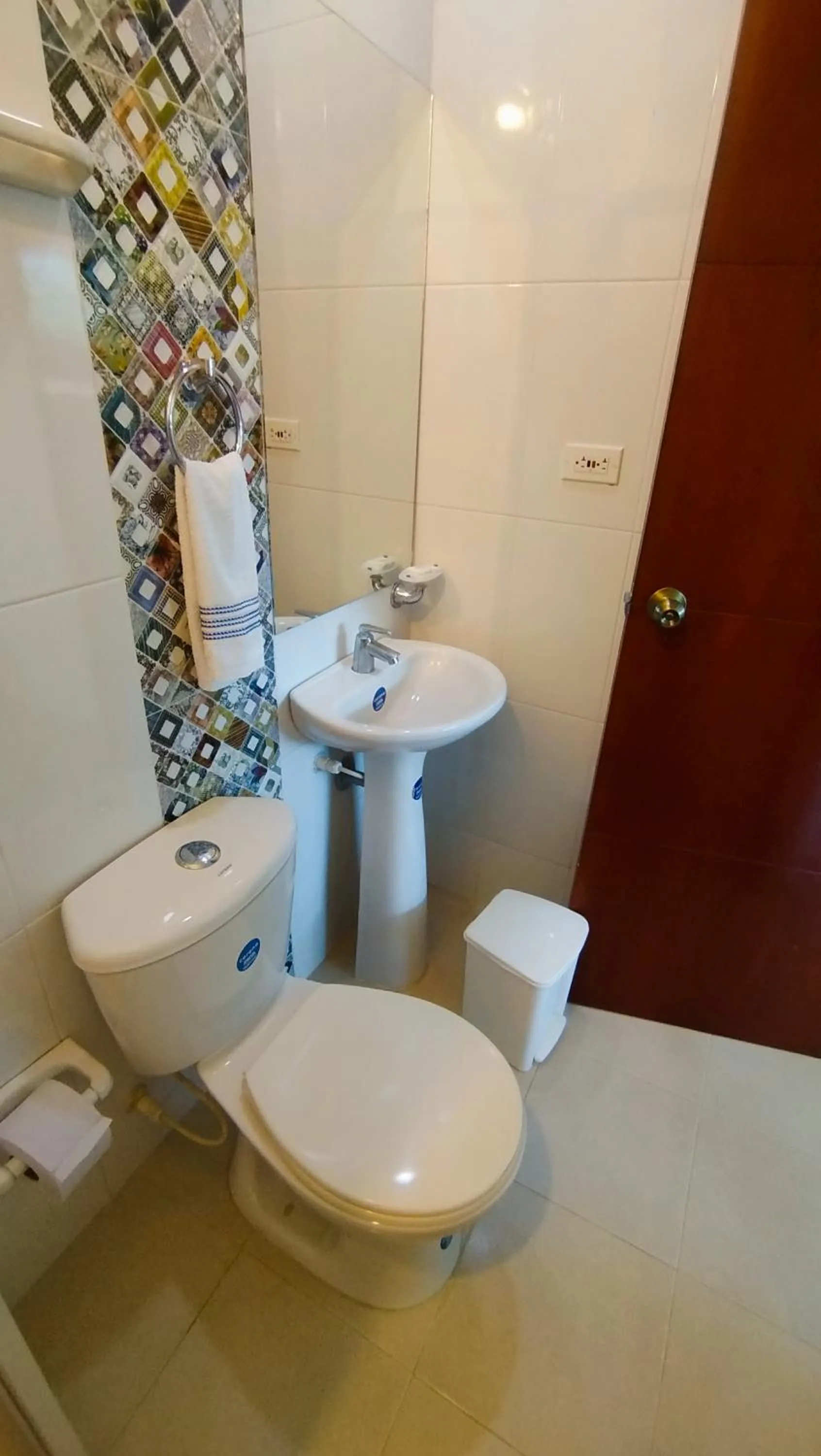 Shower in Casa Luna Hotel