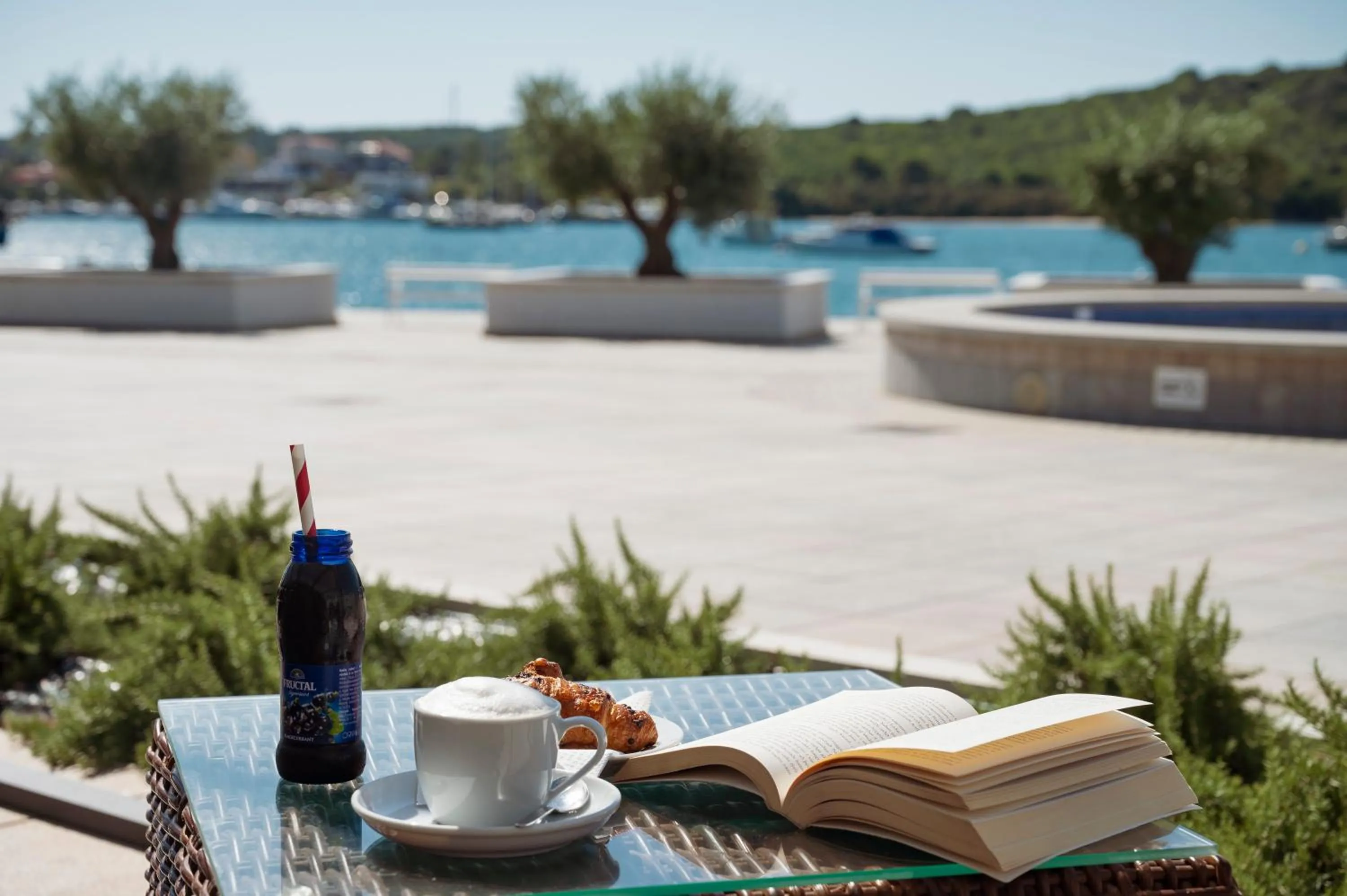 Day in Residence Superior Del Mar