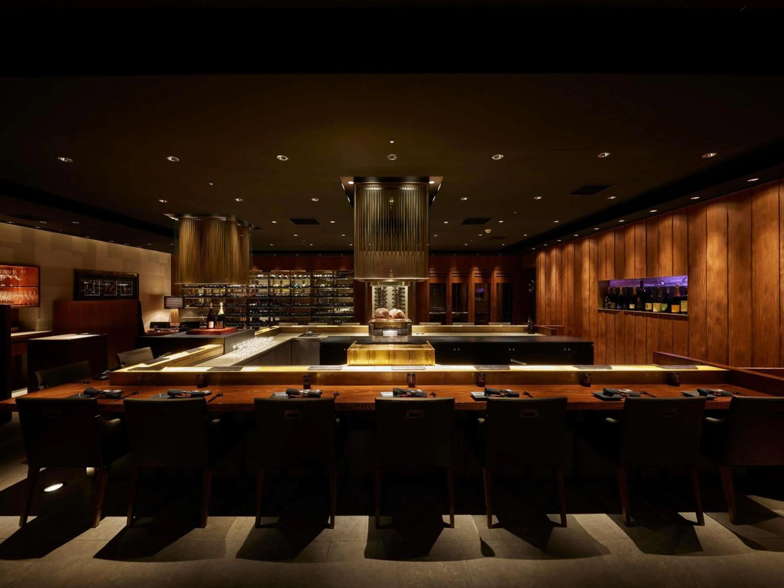 Restaurant/places to eat in Swissotel Nankai Osaka