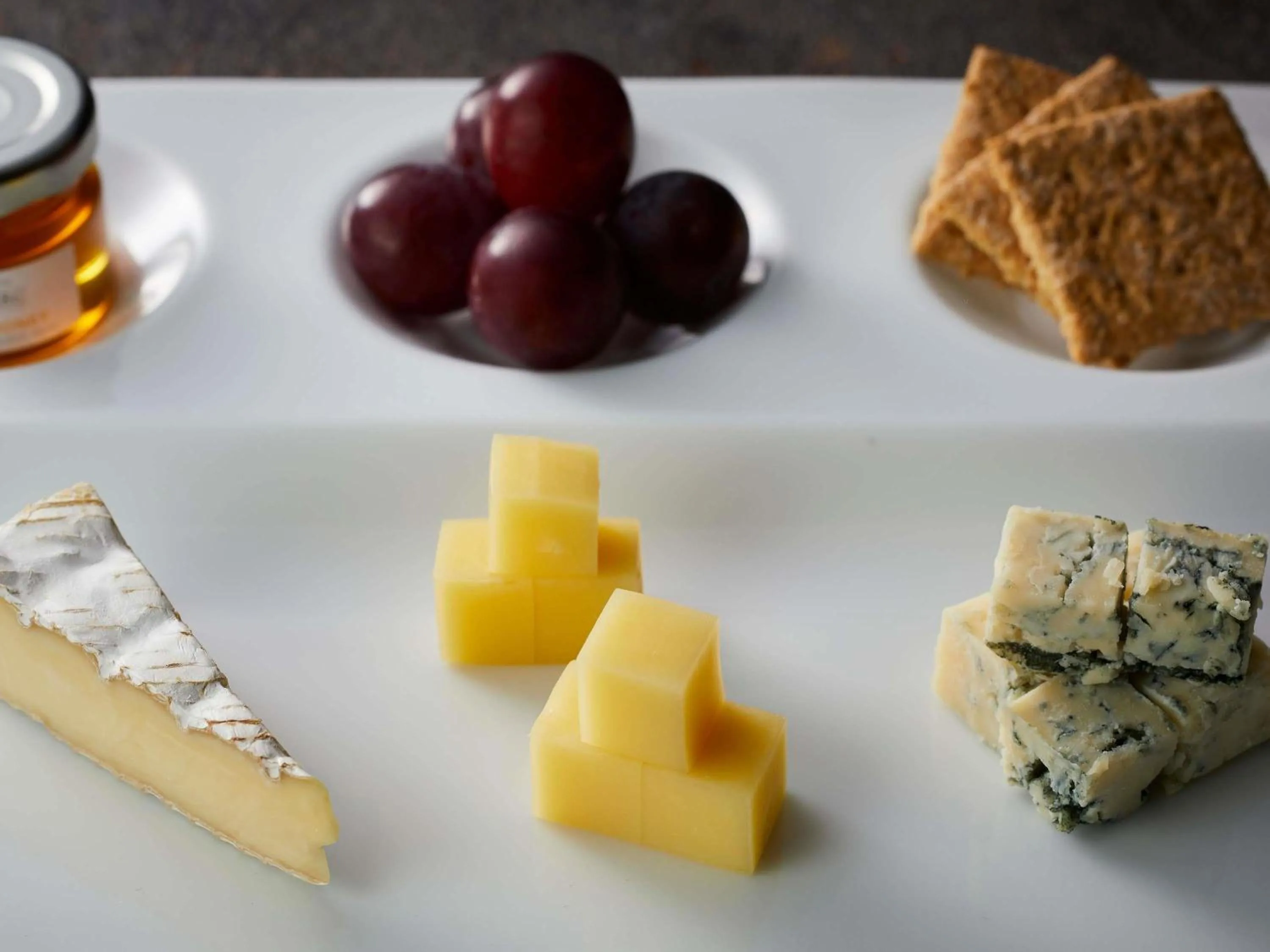 Restaurant/places to eat in Swissotel Nankai Osaka