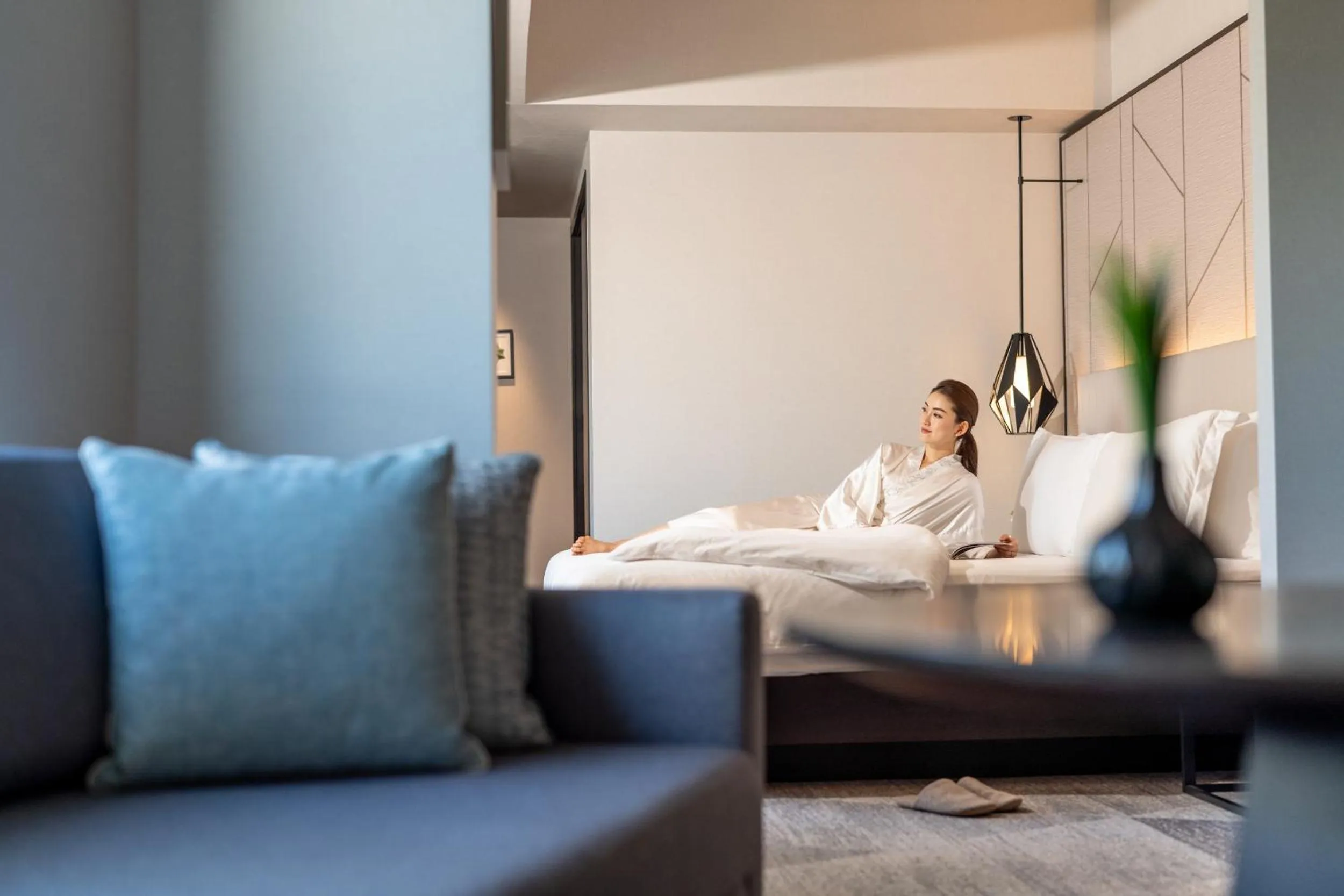 People, Bed in ANA InterContinental Tokyo by IHG