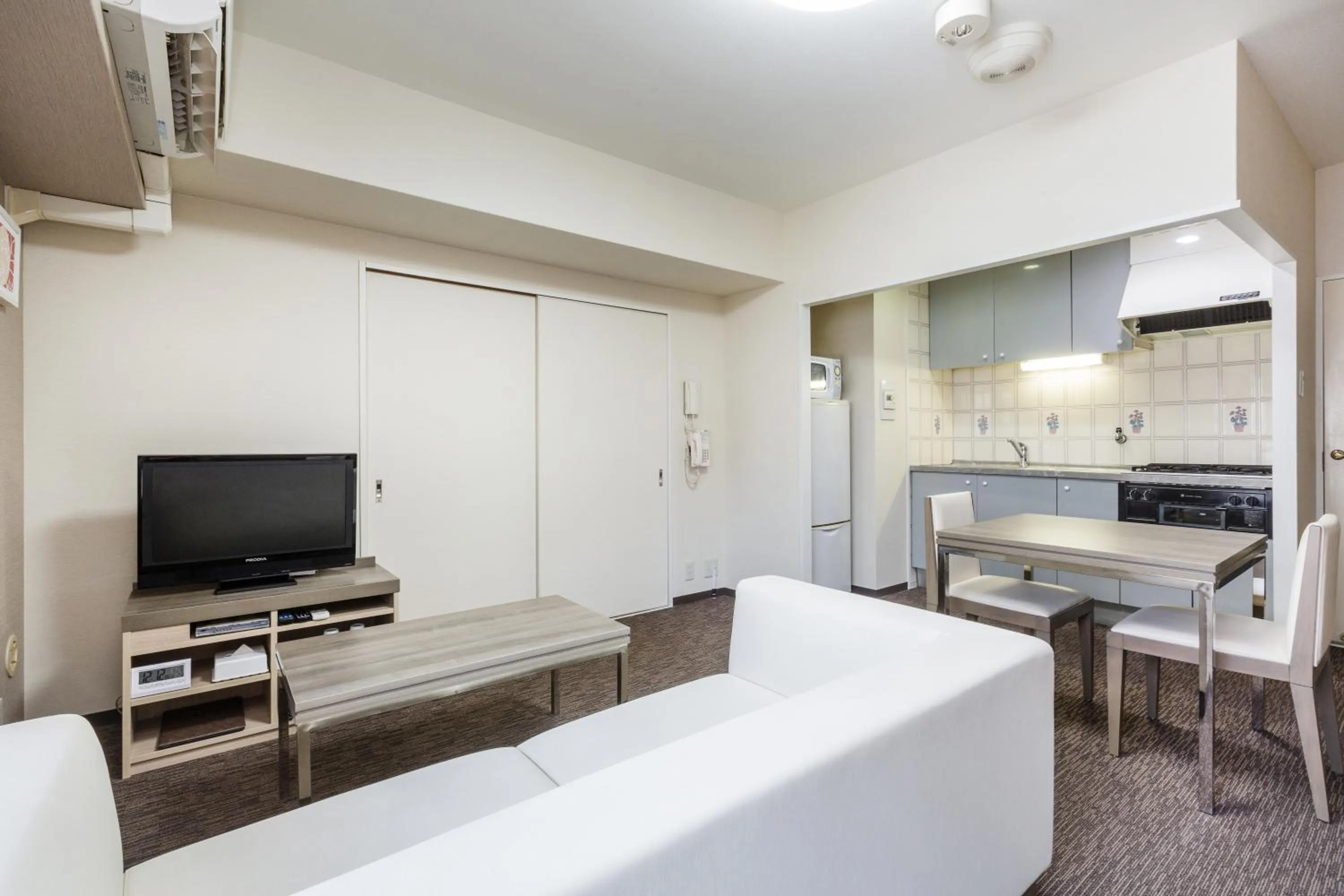 Living room in HOTEL MYSTAYS Otemae